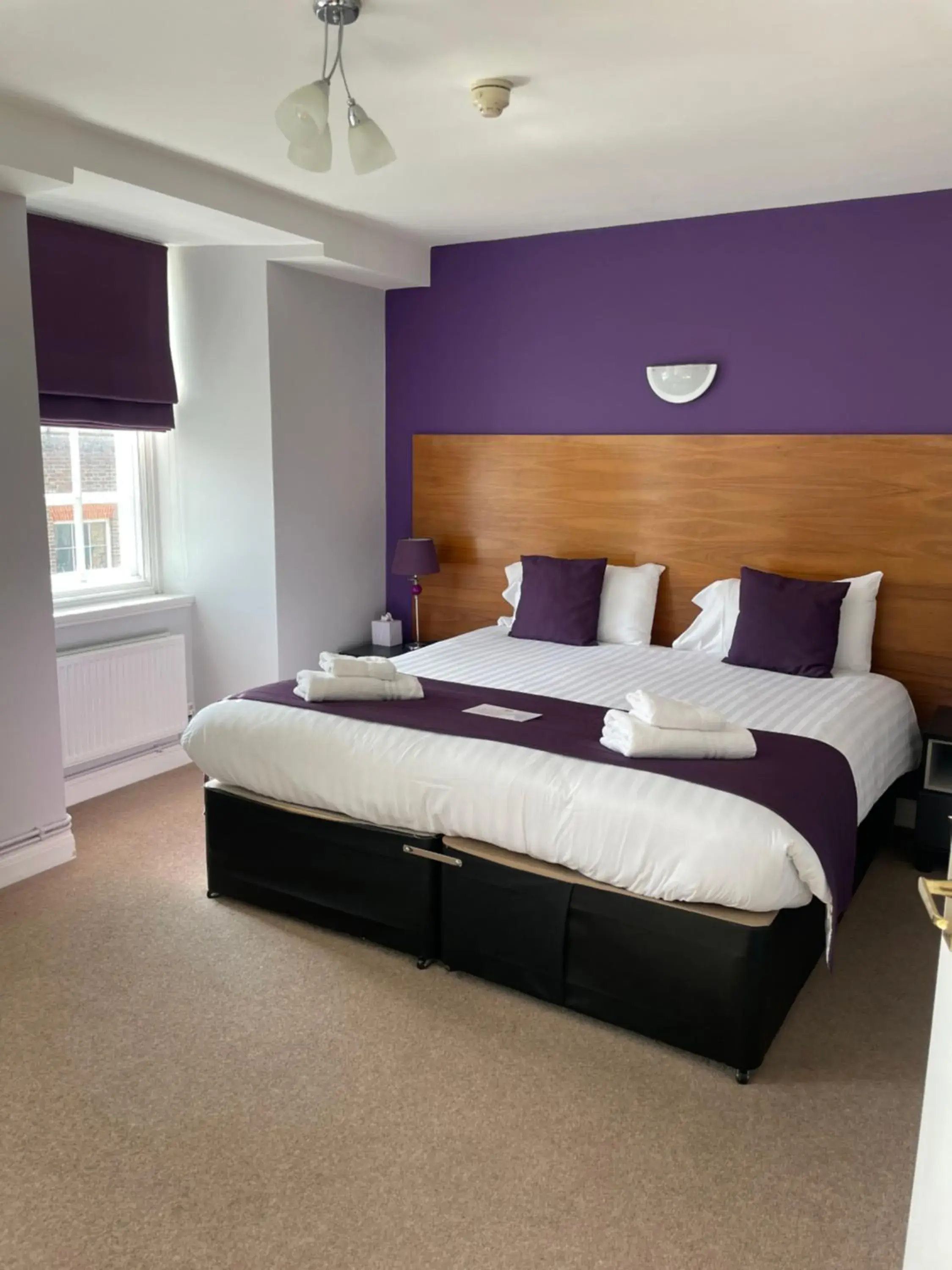 Two-Bedroom Apartment in Canterbury Cathedral Lodge Two-Bedroom Apartment in Canterbury Cathedral Lodge