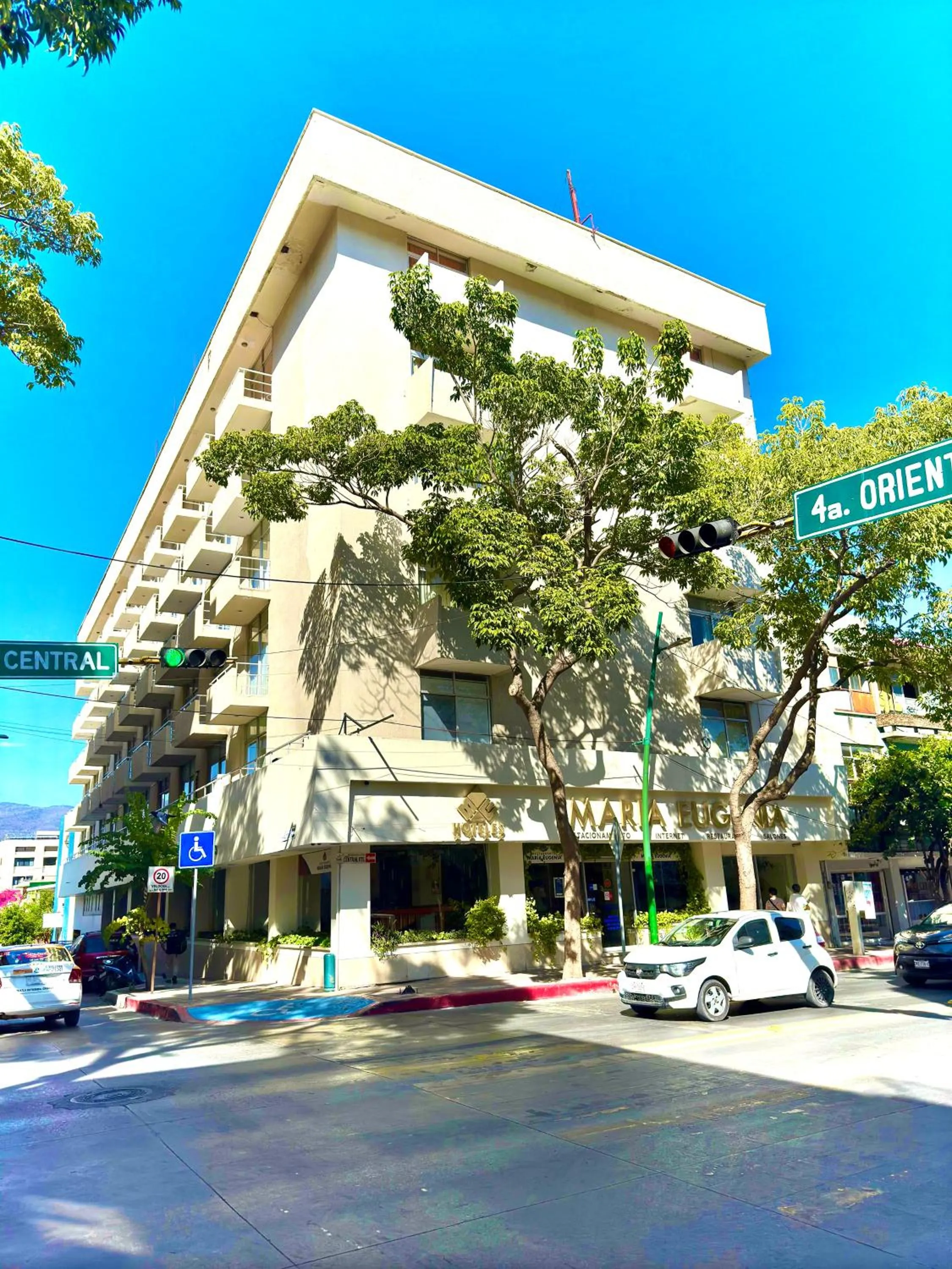 Facade/entrance in Hotel María Eugenia Tuxtla Gutiérrez