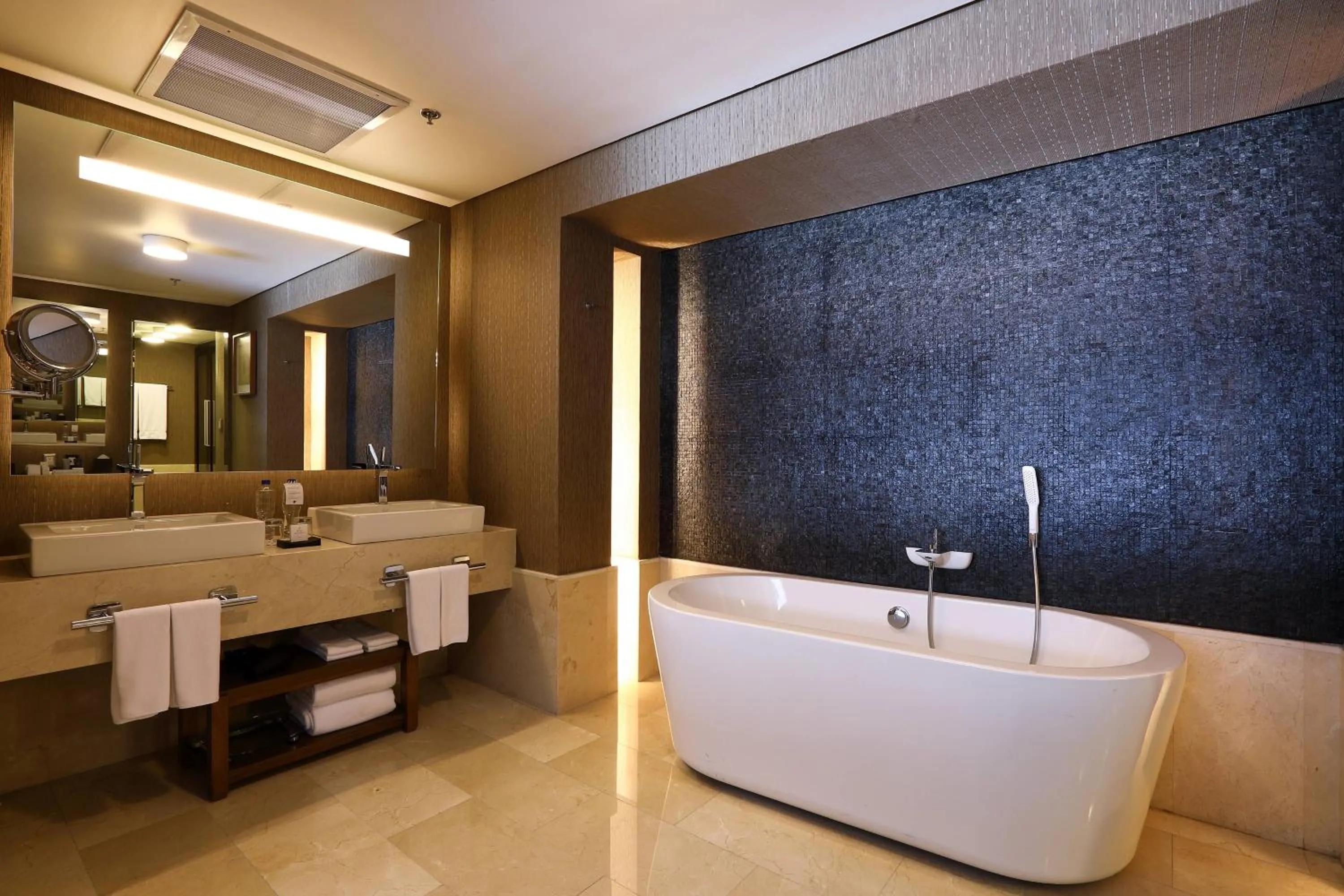 Bathroom in JW Marriott Hotel Mexico City Santa Fe