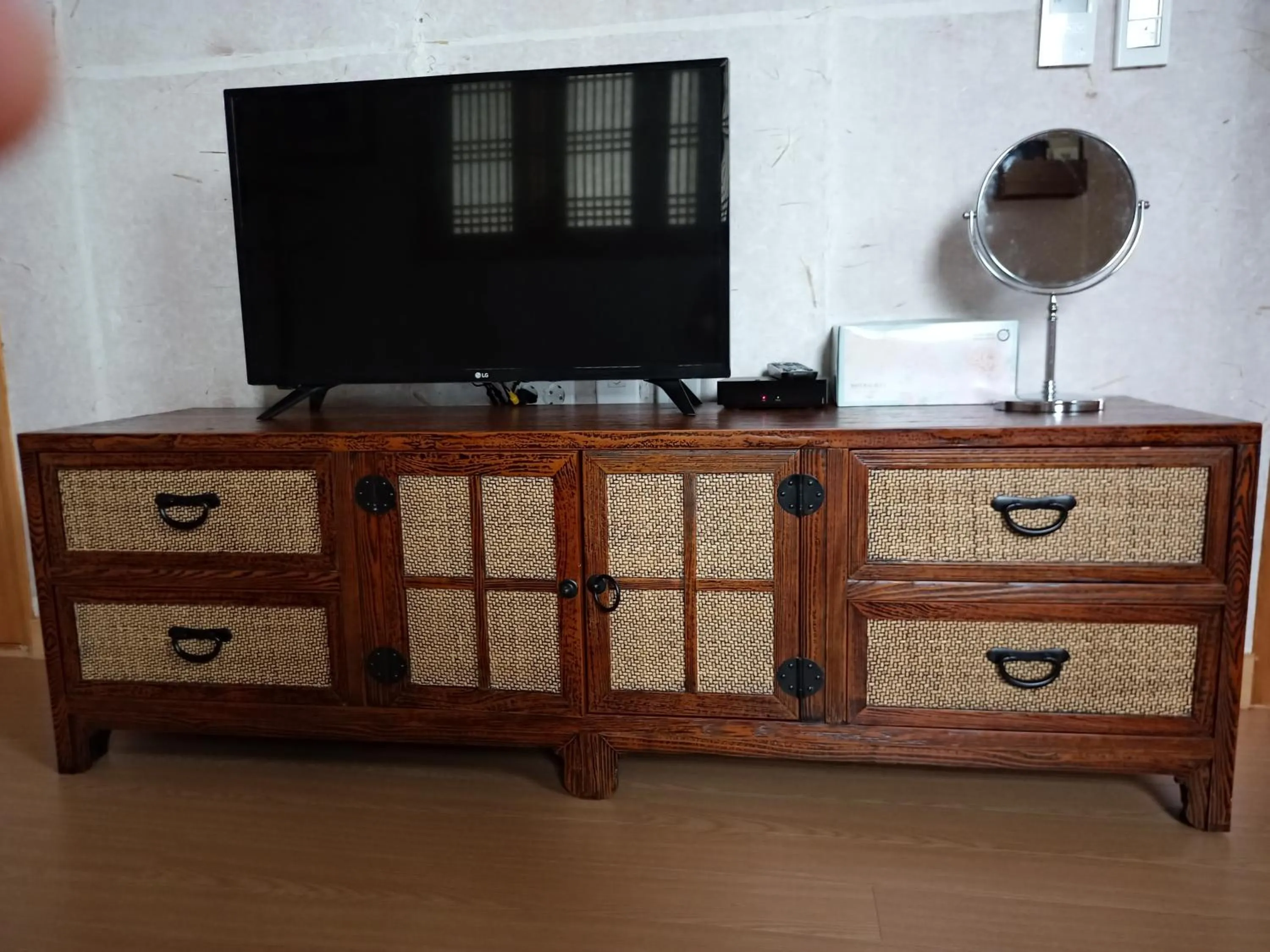 Mirinae Hanok Tradiational House