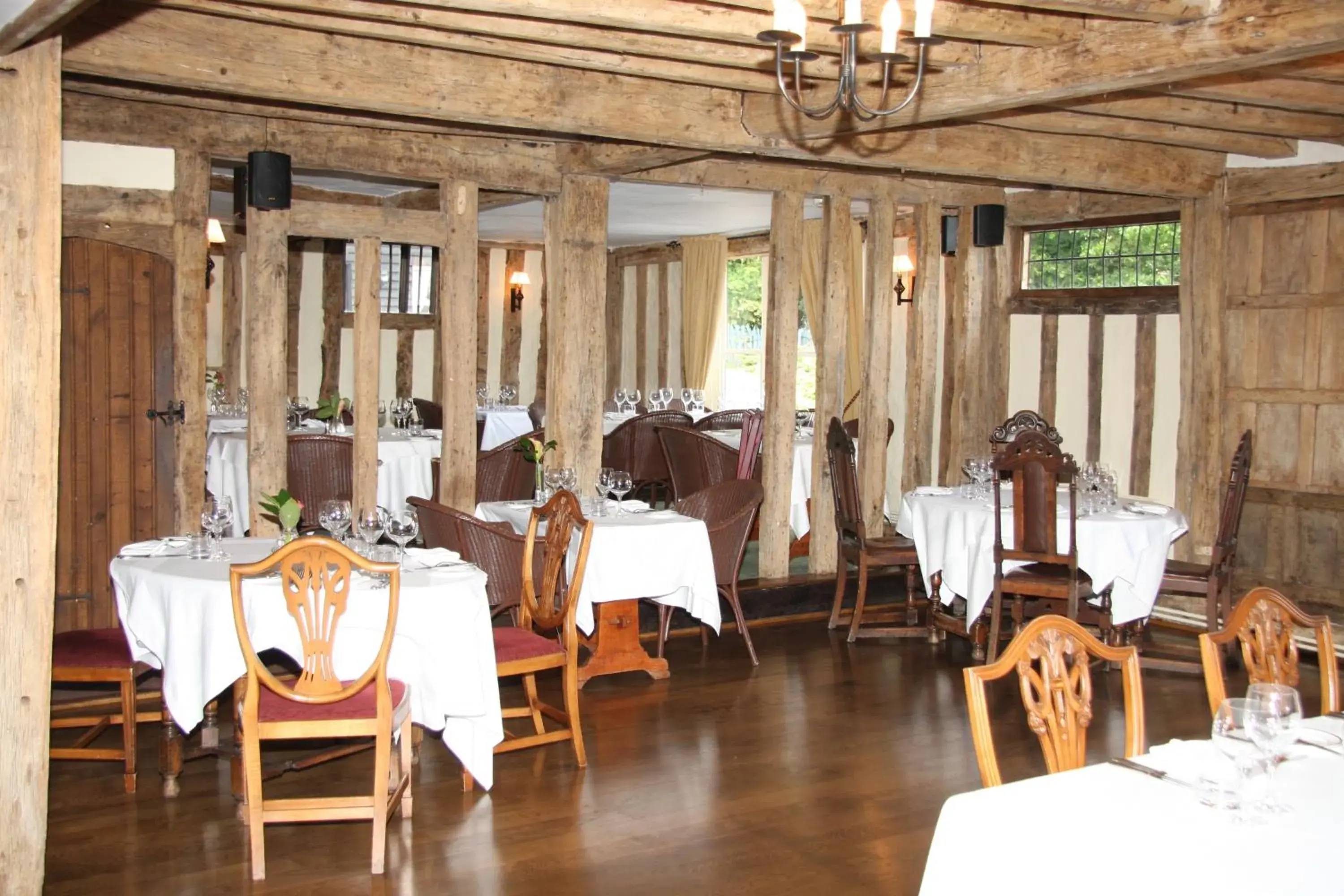 Restaurant/places to eat in The White Hart Restaurant/places to eat in The White Hart