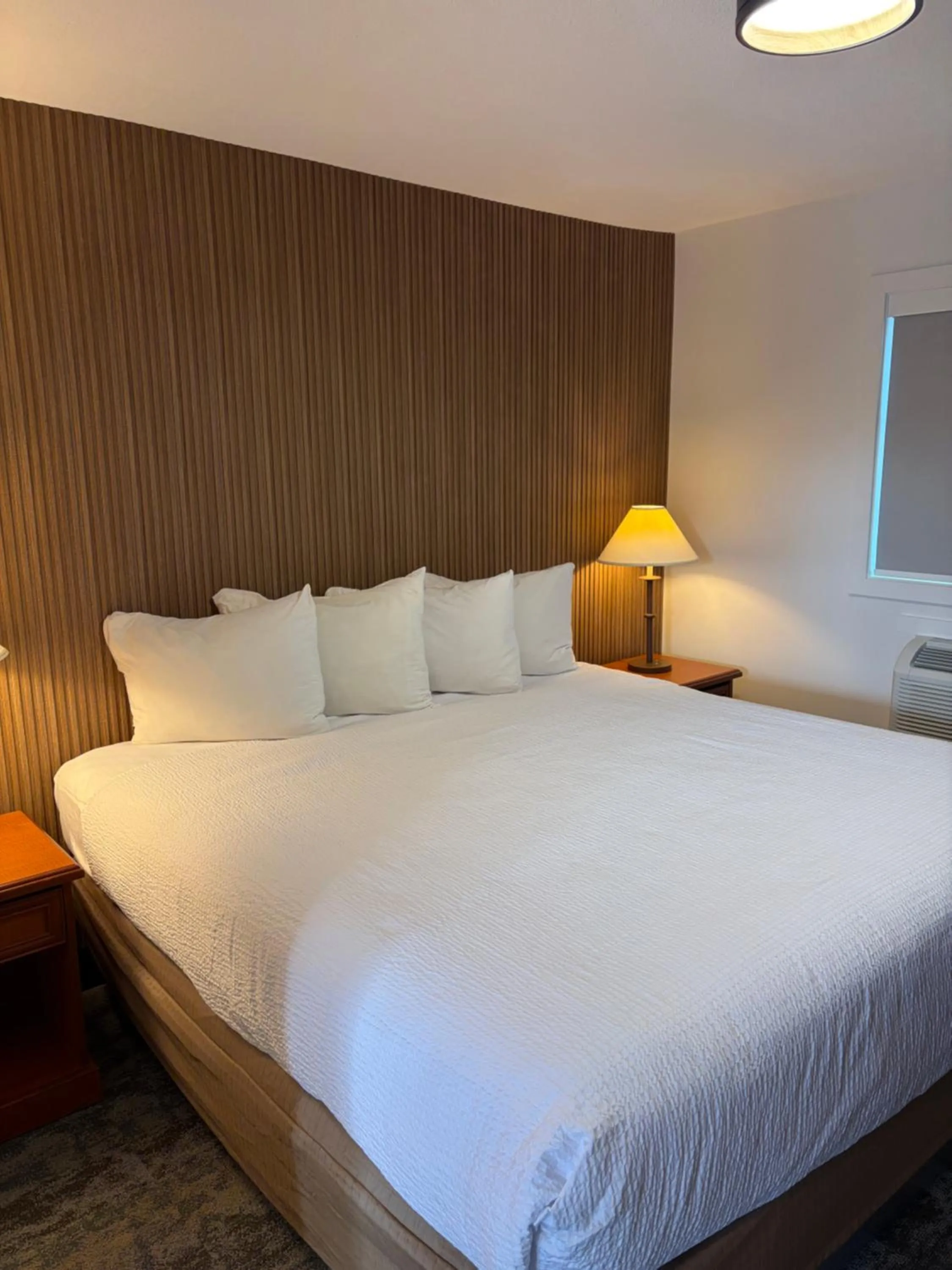 Bed in Travelodge by Wyndham Langley