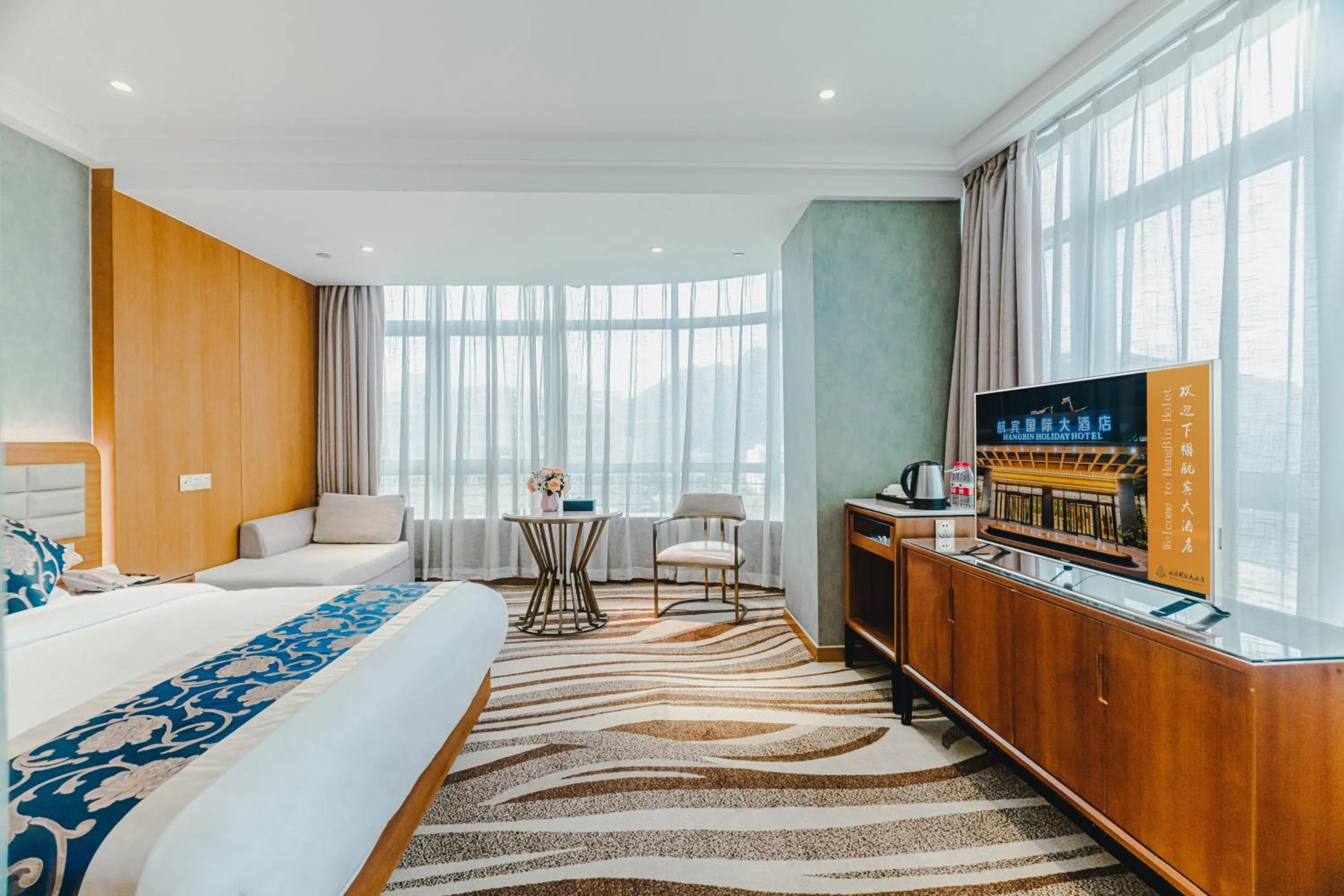 Bed in Wenzhou Hangbin International Hotel