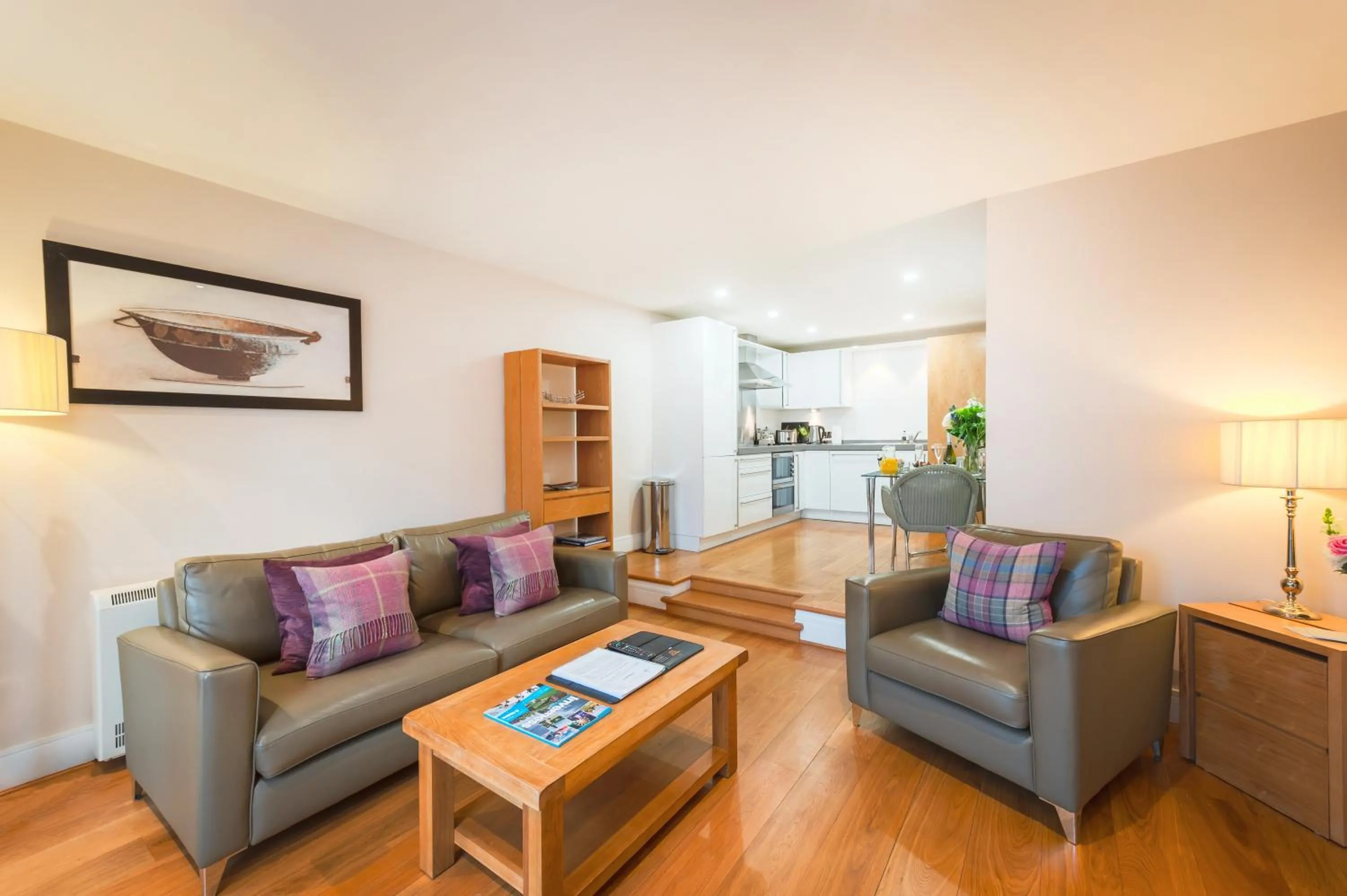 Living room in Highland Apartments by Mansley