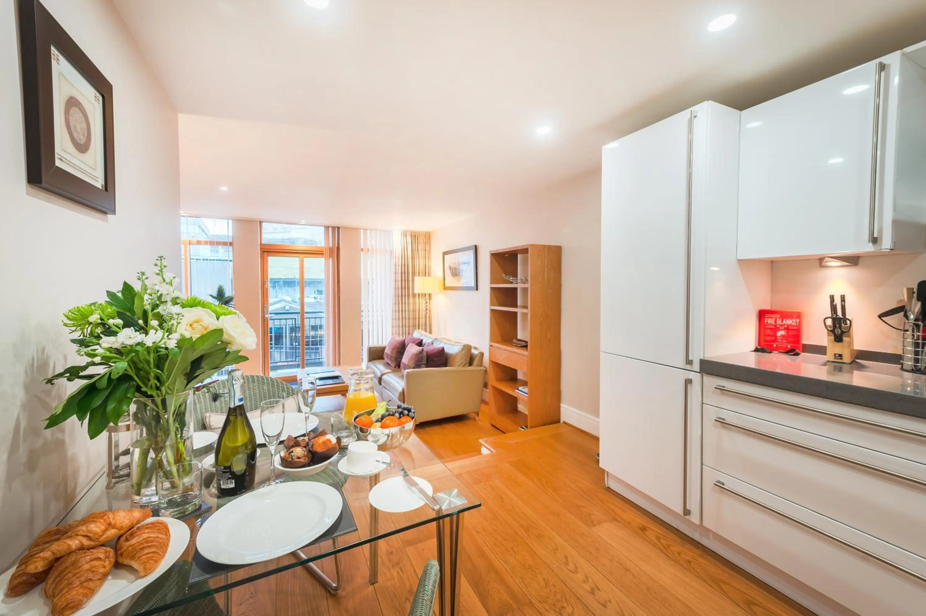 Living room in Highland Apartments by Mansley