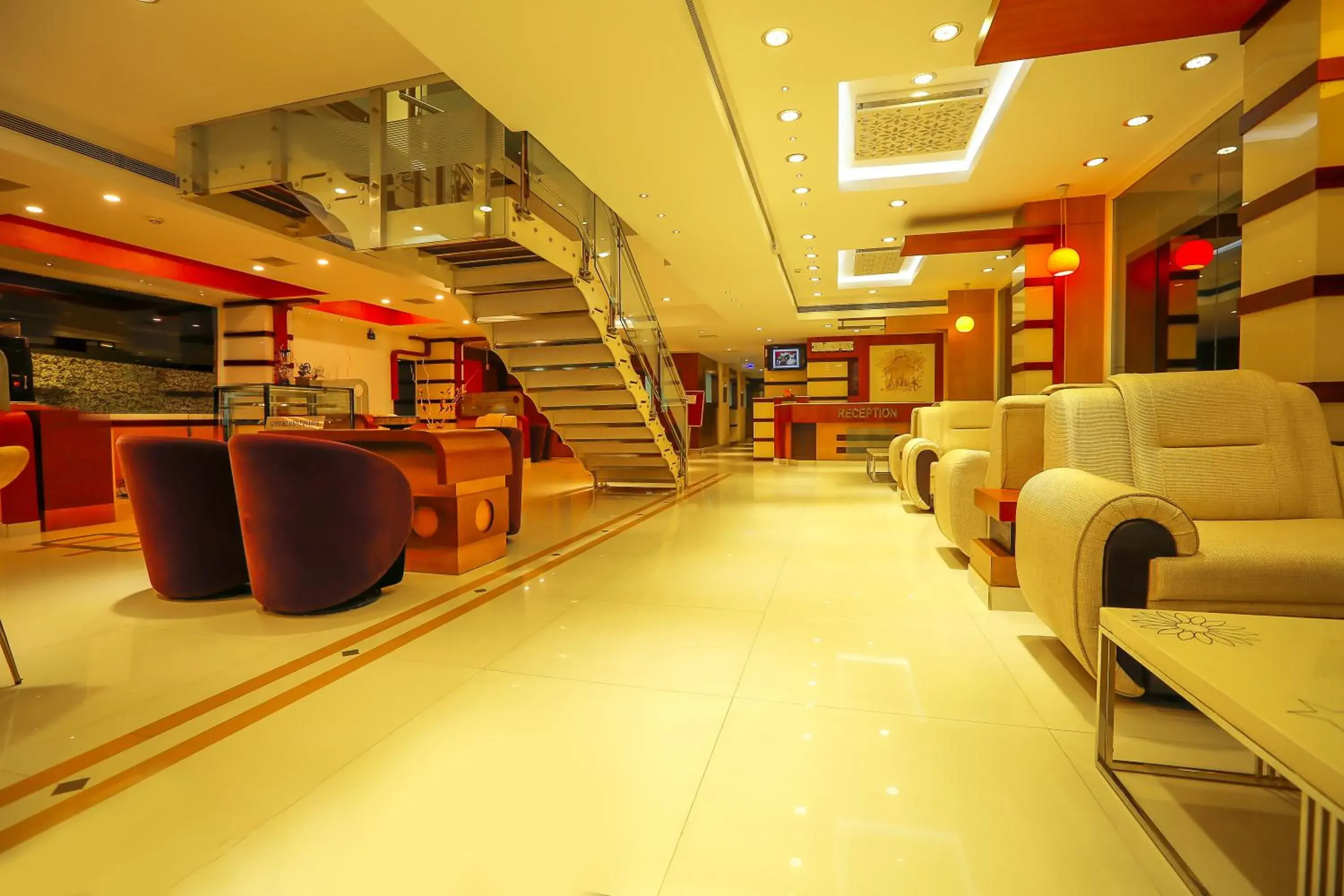 Lobby or reception in NM Royale County Lobby or reception in NM Royale County