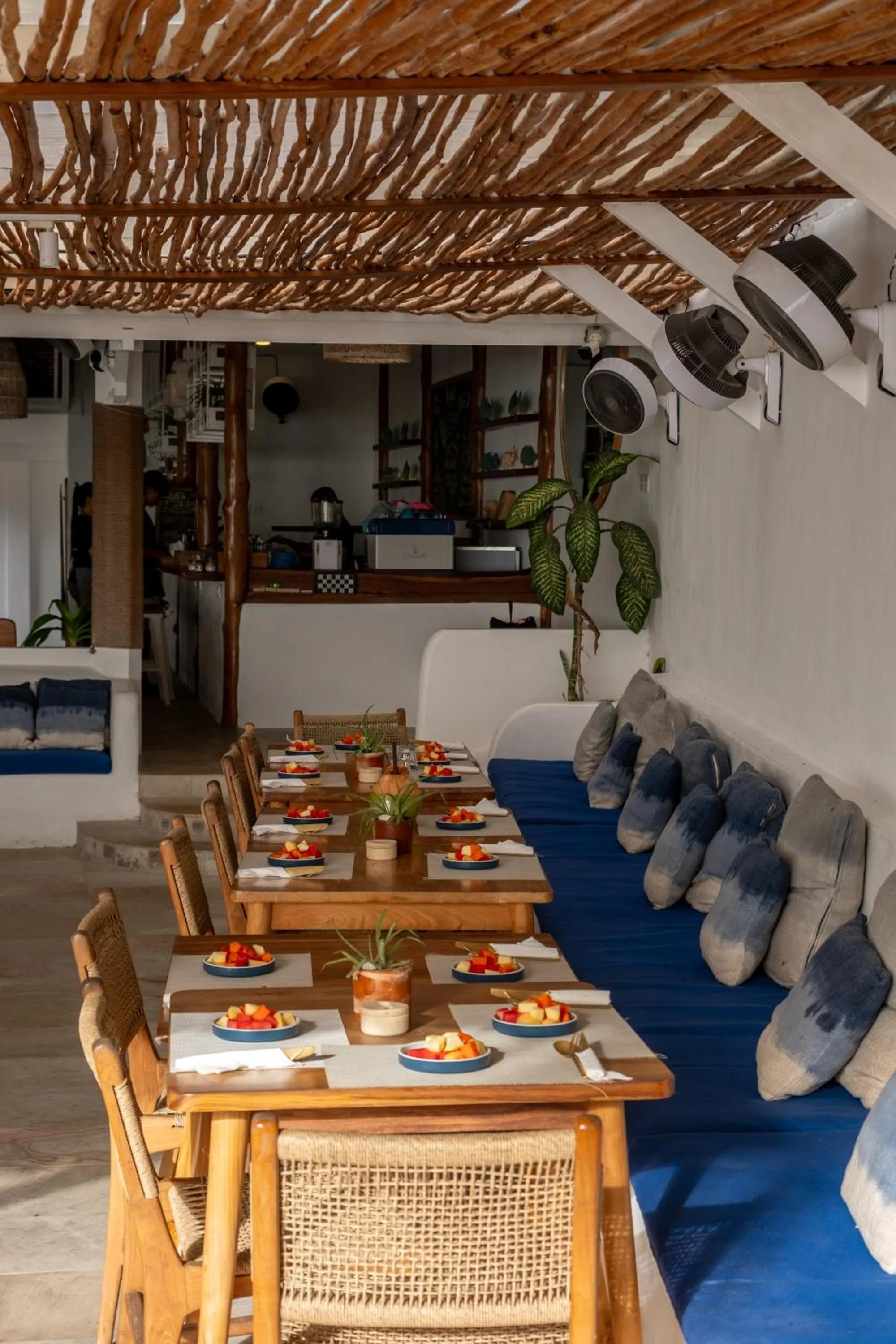 Restaurant/places to eat in Hollow Tree's Resort