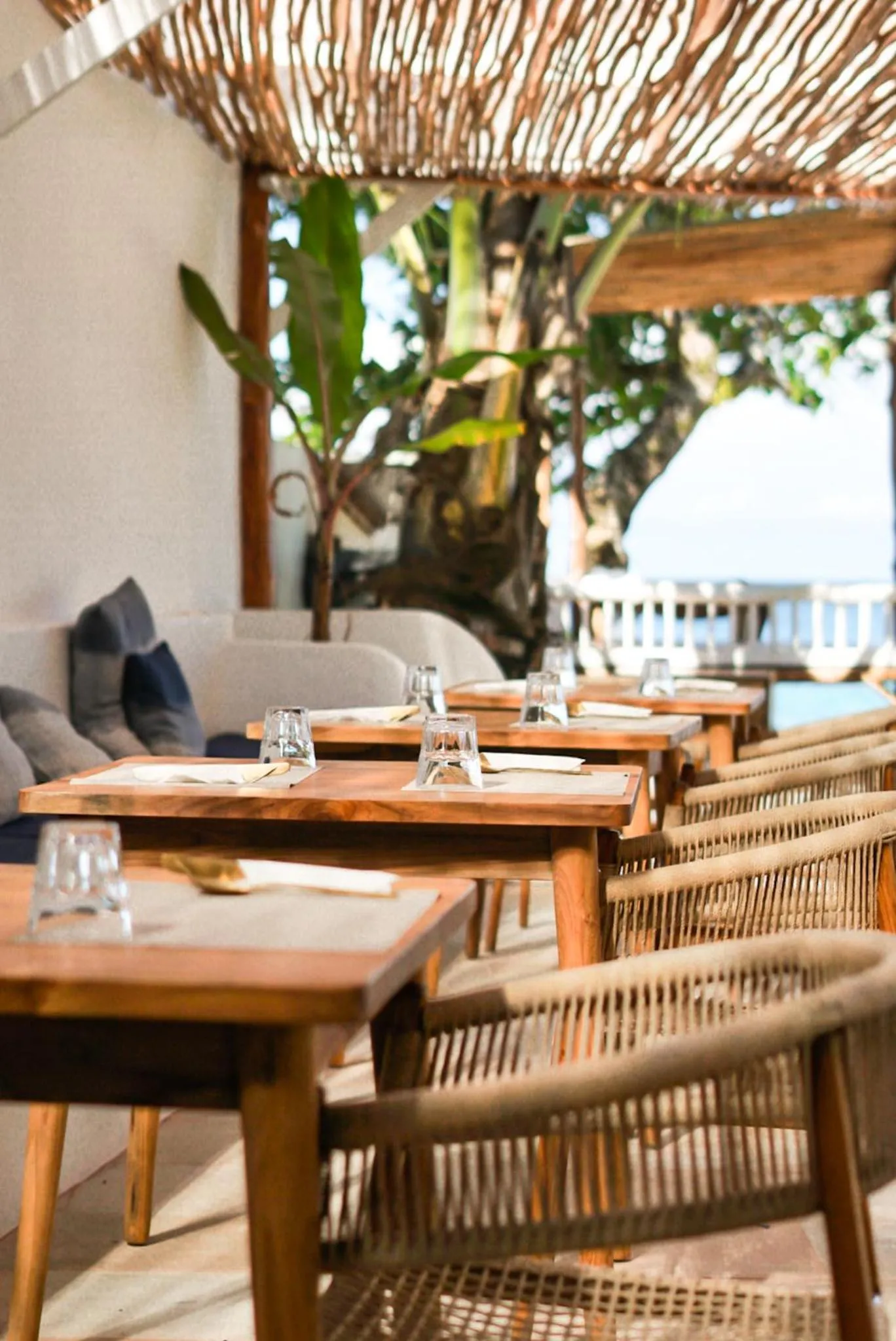 Restaurant/places to eat in Hollow Tree's Resort