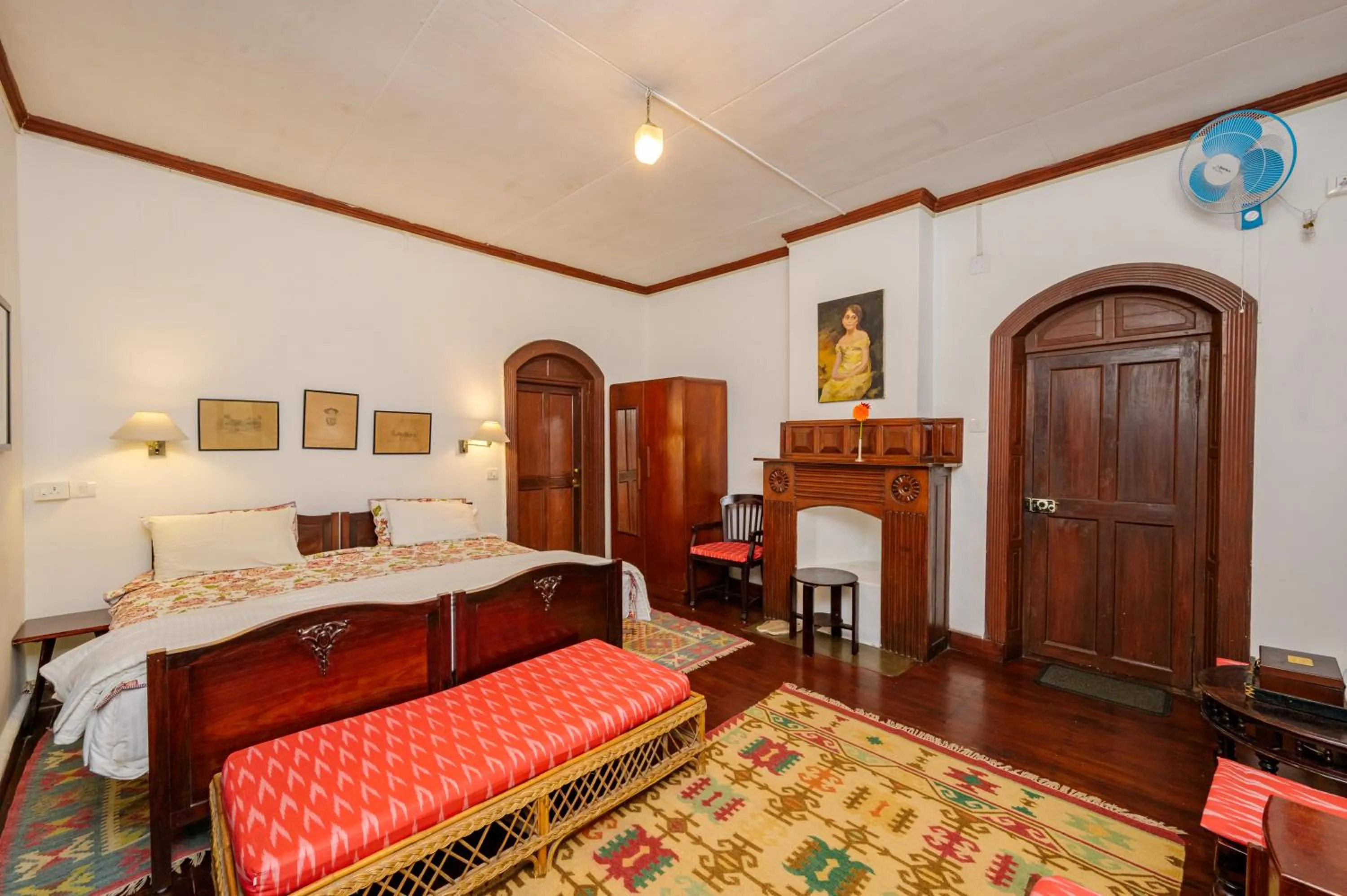 Photo of the whole room, Bed in Neemrana's Wallwood Garden