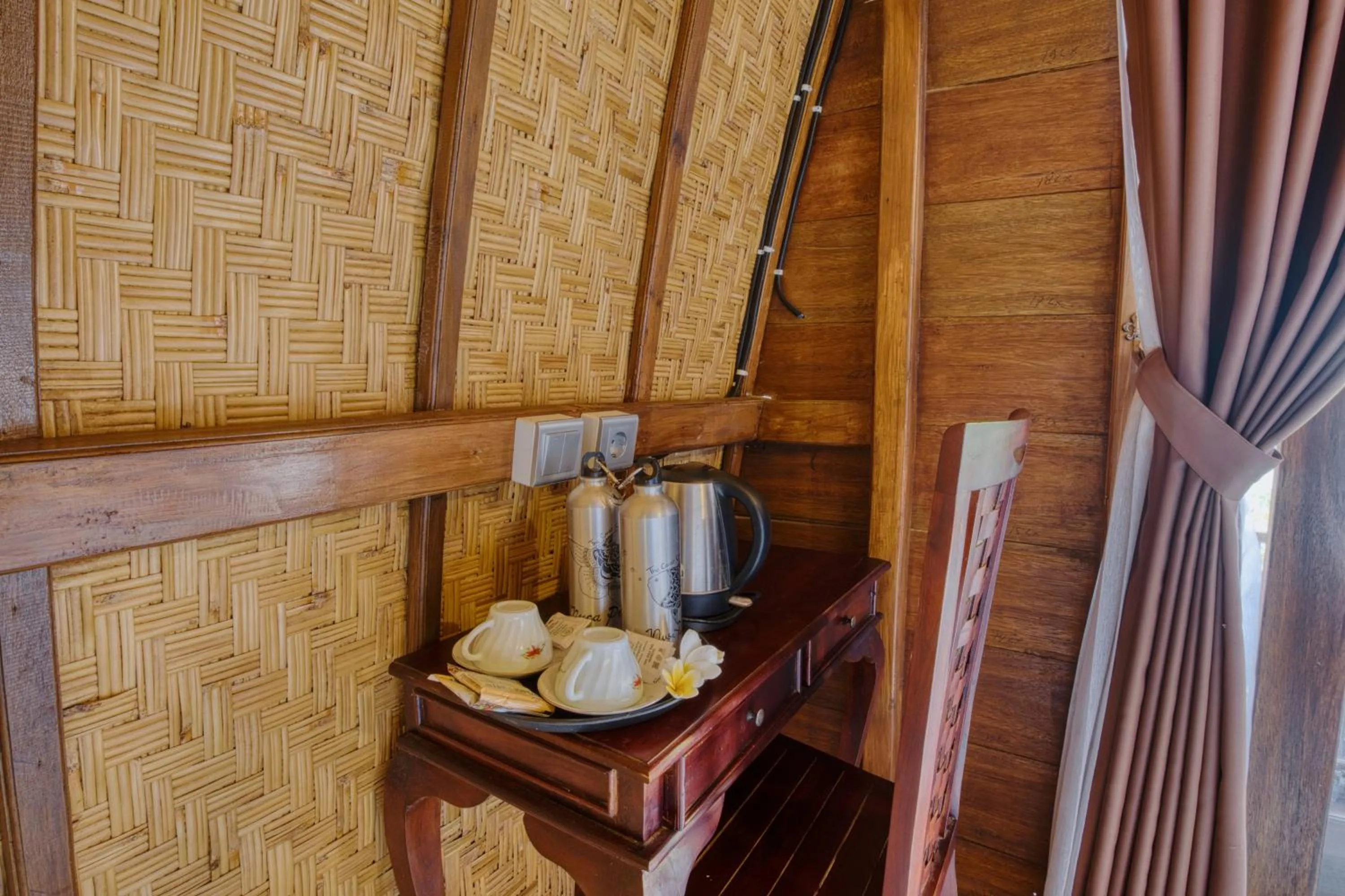 Coffee/tea facilities in The Catar Cottages