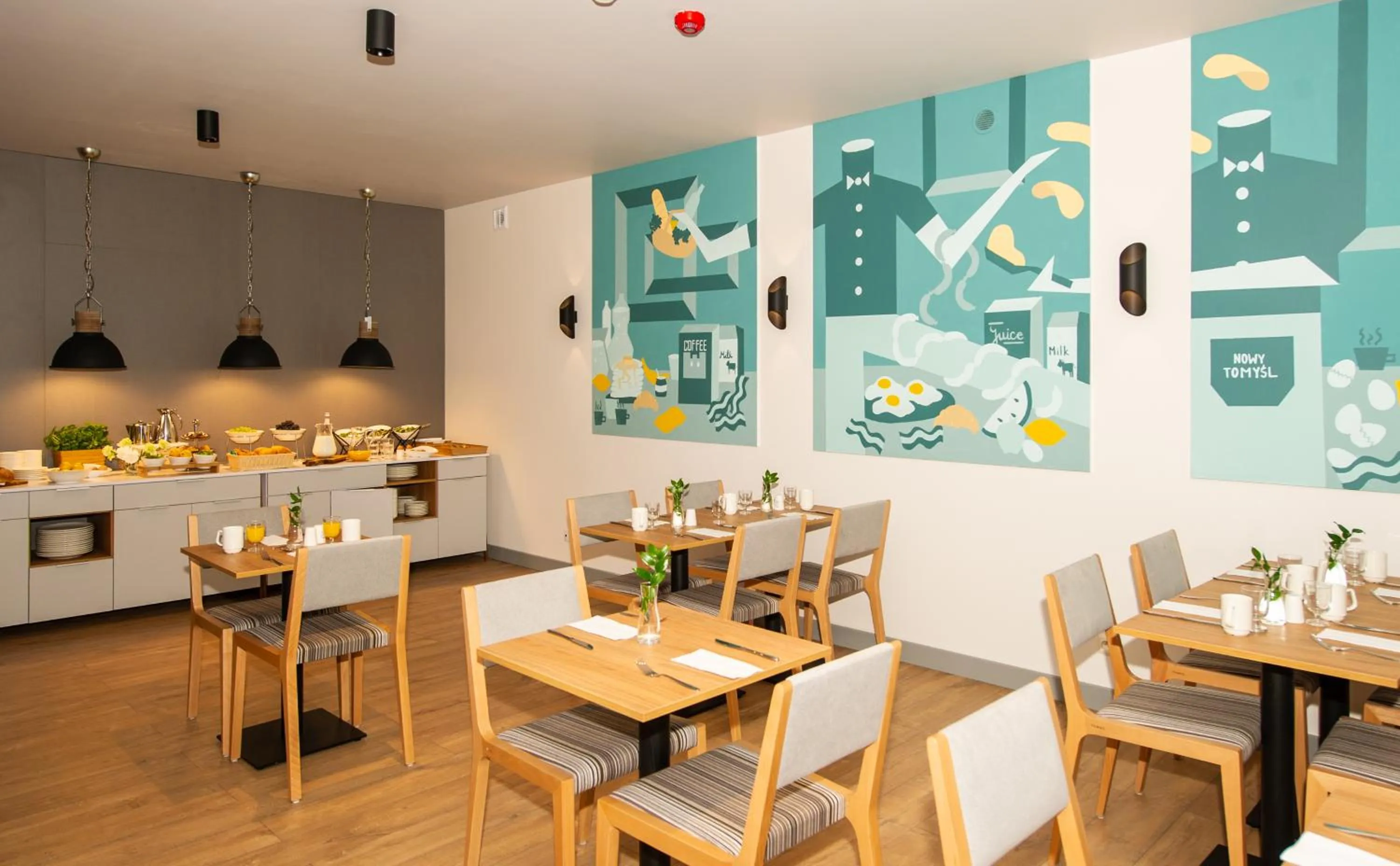 Restaurant/places to eat in poznańska19