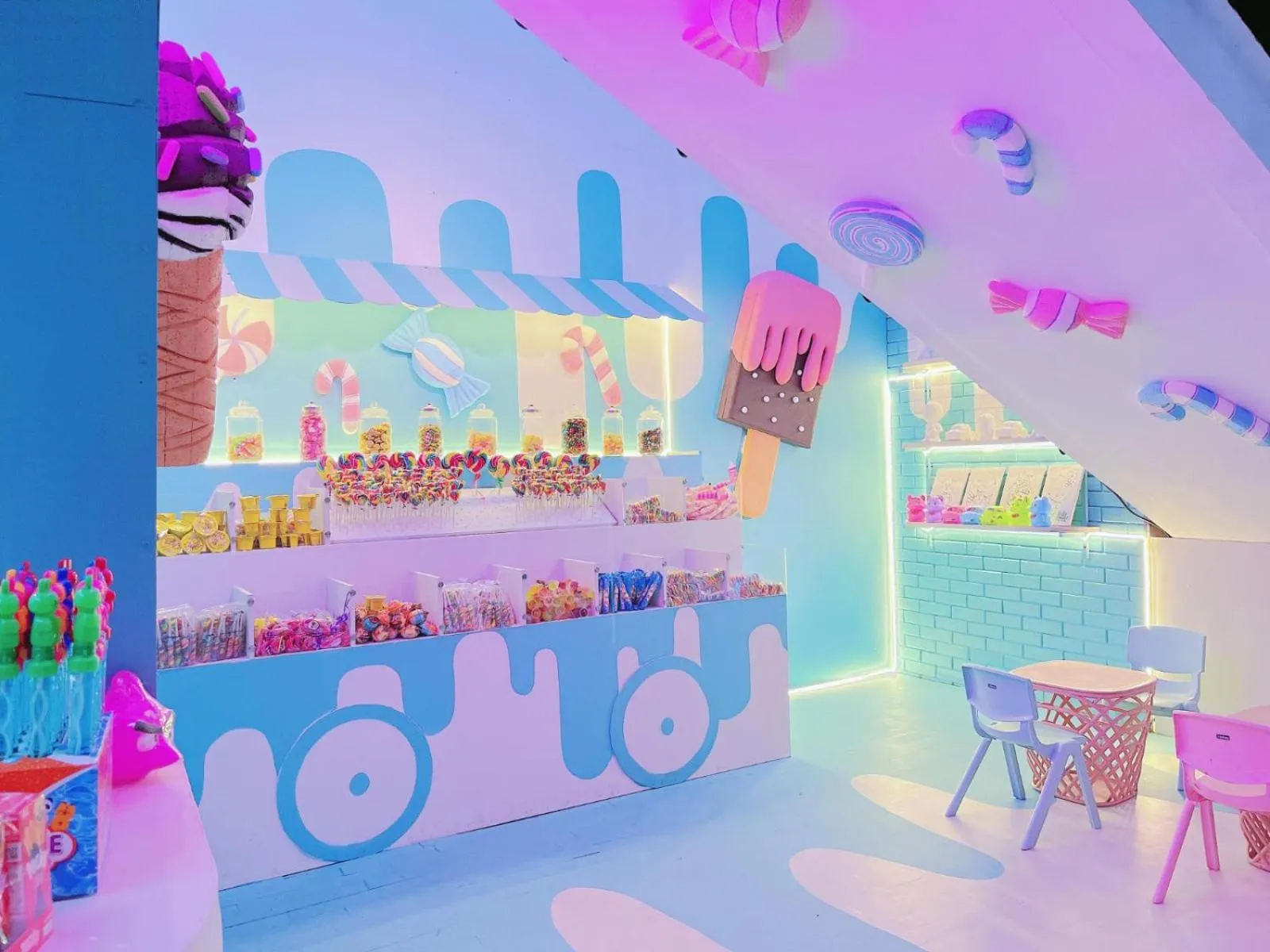 Kids's club in Hotel Fortunagrande Jember By Fosia Hotels