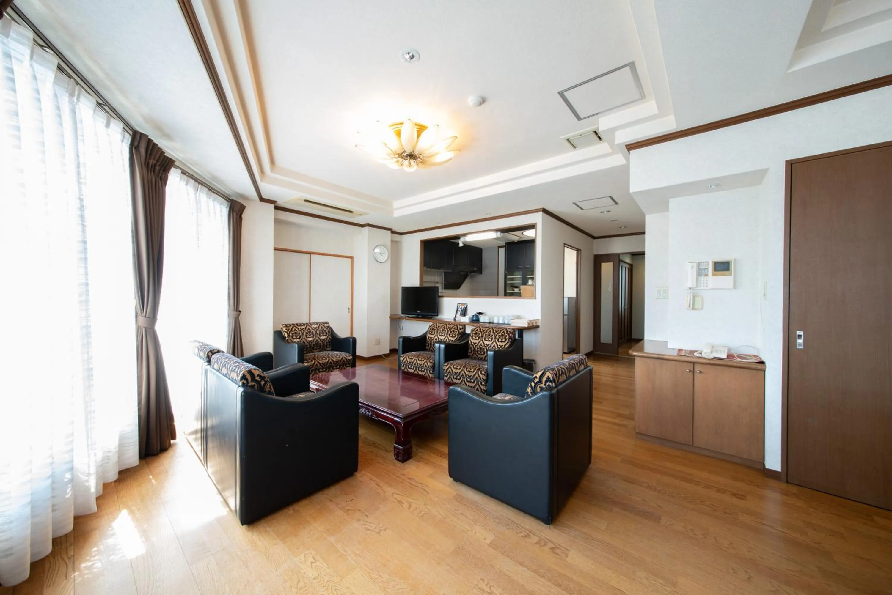 Living room in Asuka Hotel