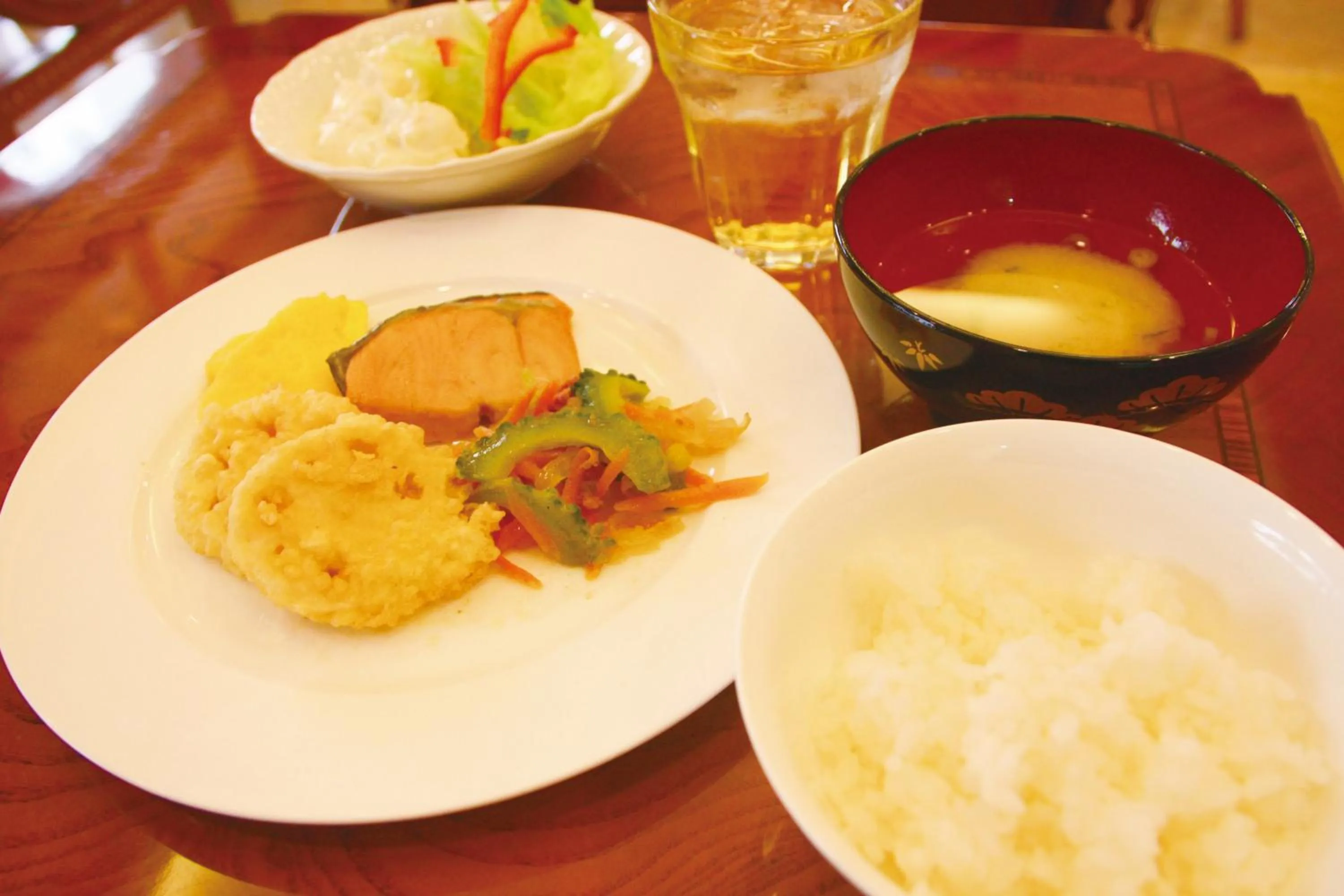 American breakfast in Hotel Sun Queen