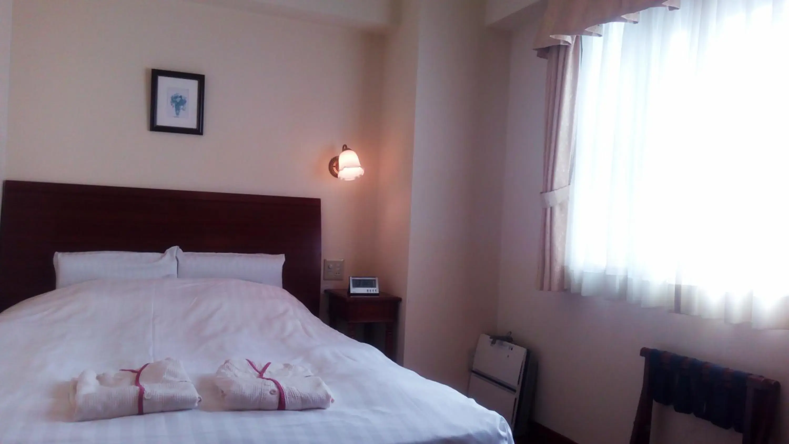 Bed in Hotel Sun Queen Bed in Hotel Sun Queen