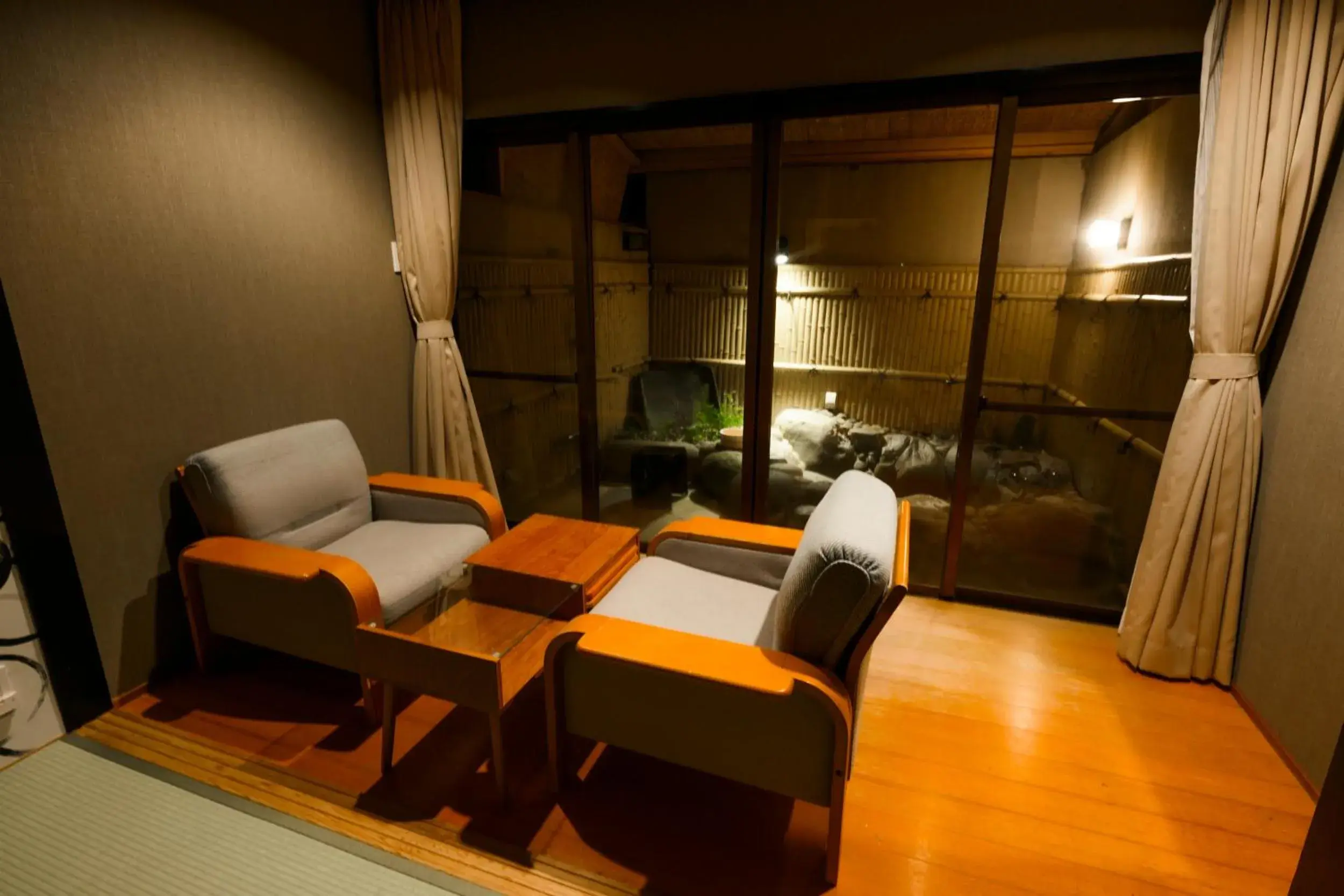 Bed in Hana No Shizuku Bed in Hana No Shizuku