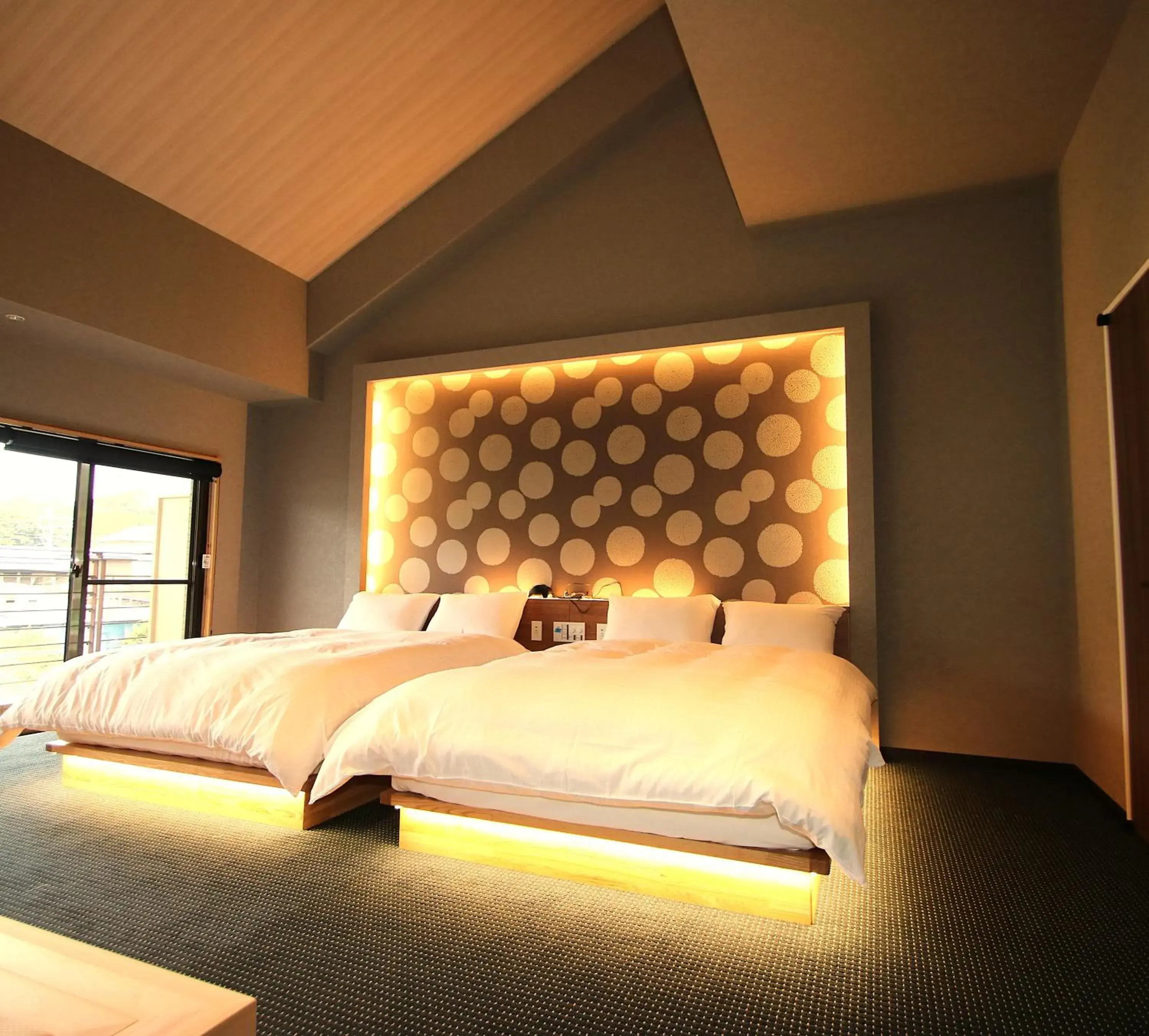 Bed in Hana No Shizuku Bed in Hana No Shizuku