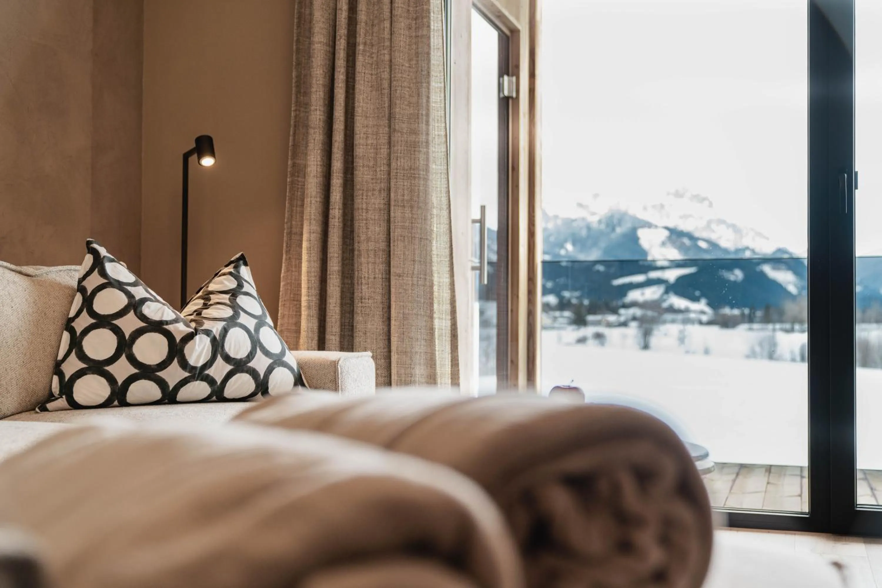 Photo of the whole room in MONS suites wine passion