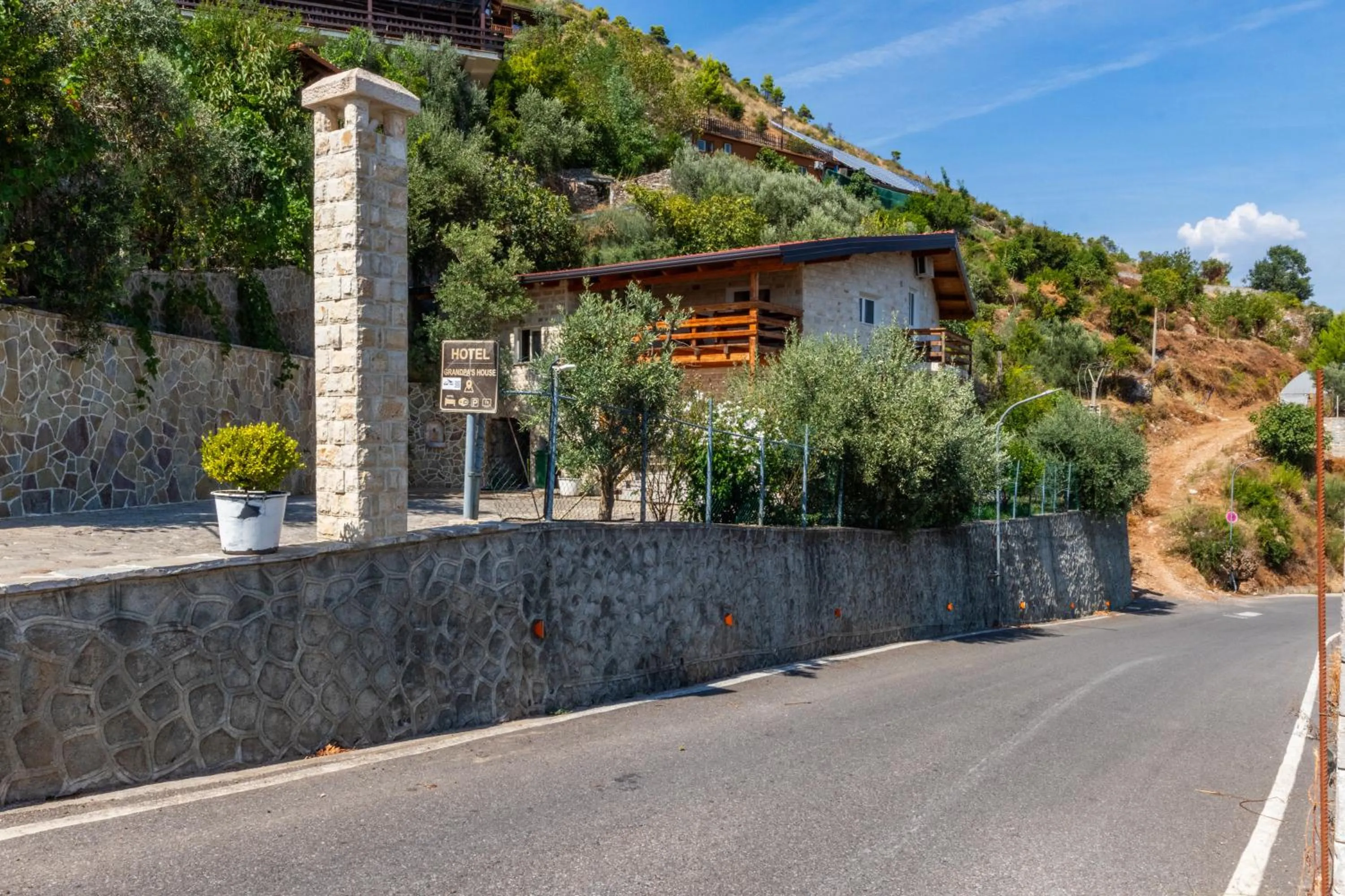 Property building in Hotel Grandpa's House