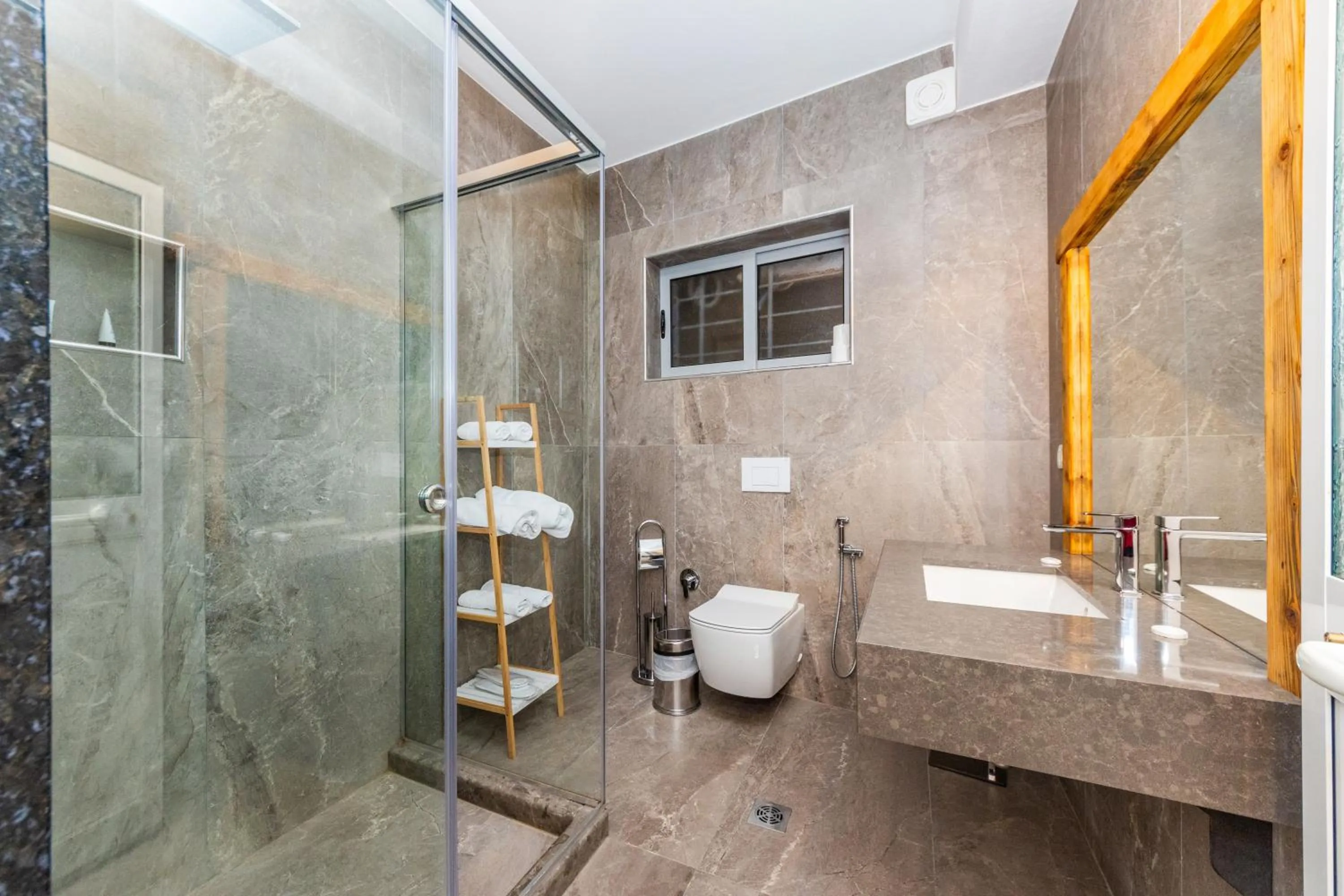 Hotel Grandpa's House