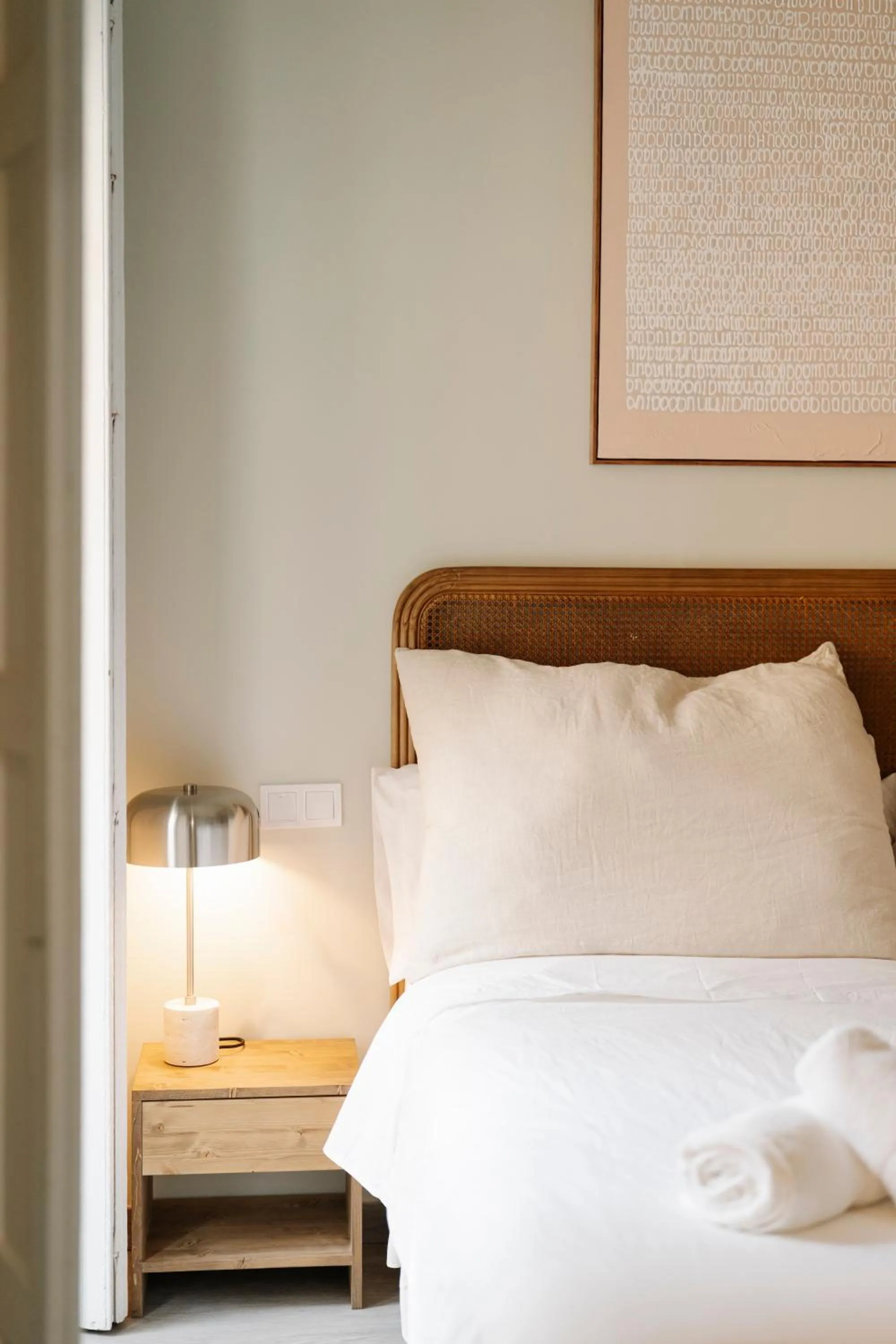 Bed in Cream Boutique Málaga