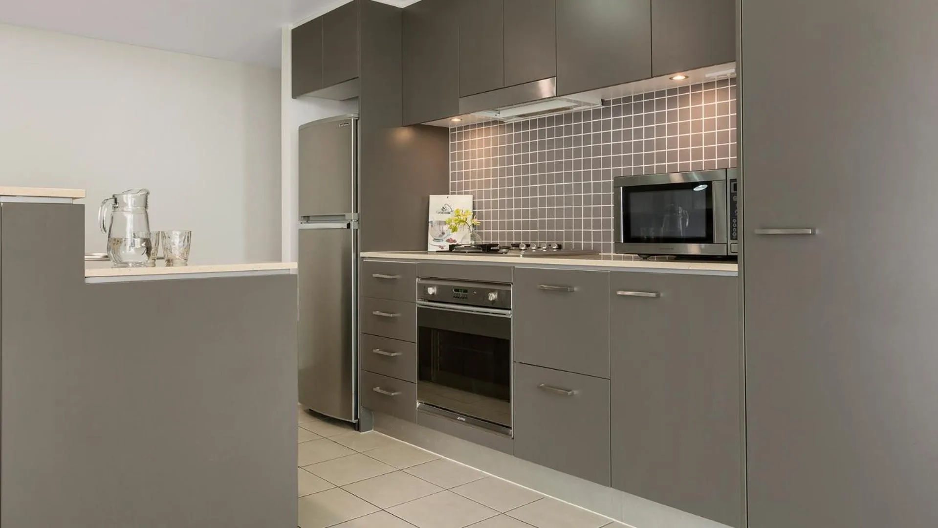 Kitchen or kitchenette in Oaks Brisbane Casino Tower Suites