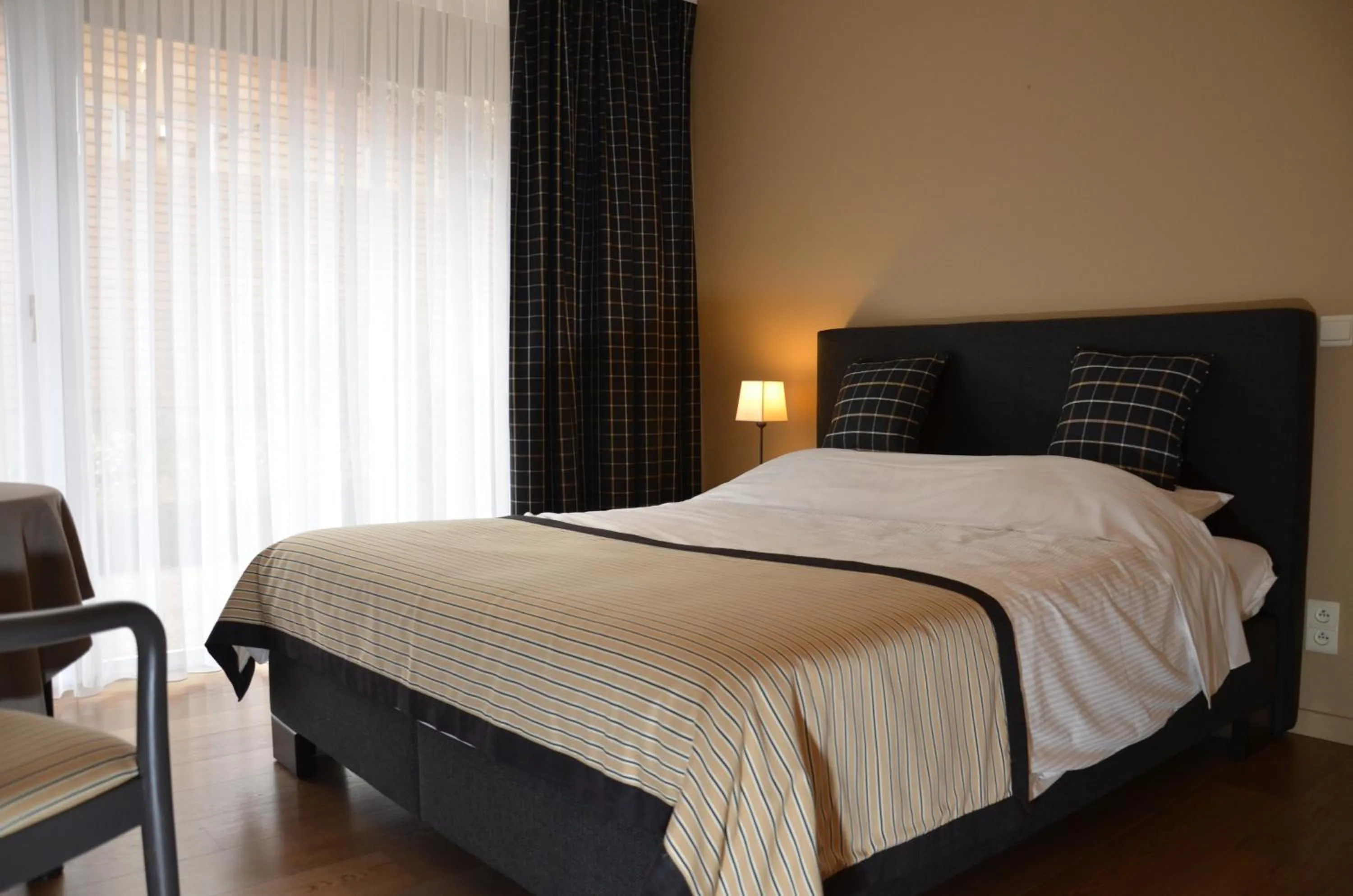 Bed in B&B La Romance du Lac