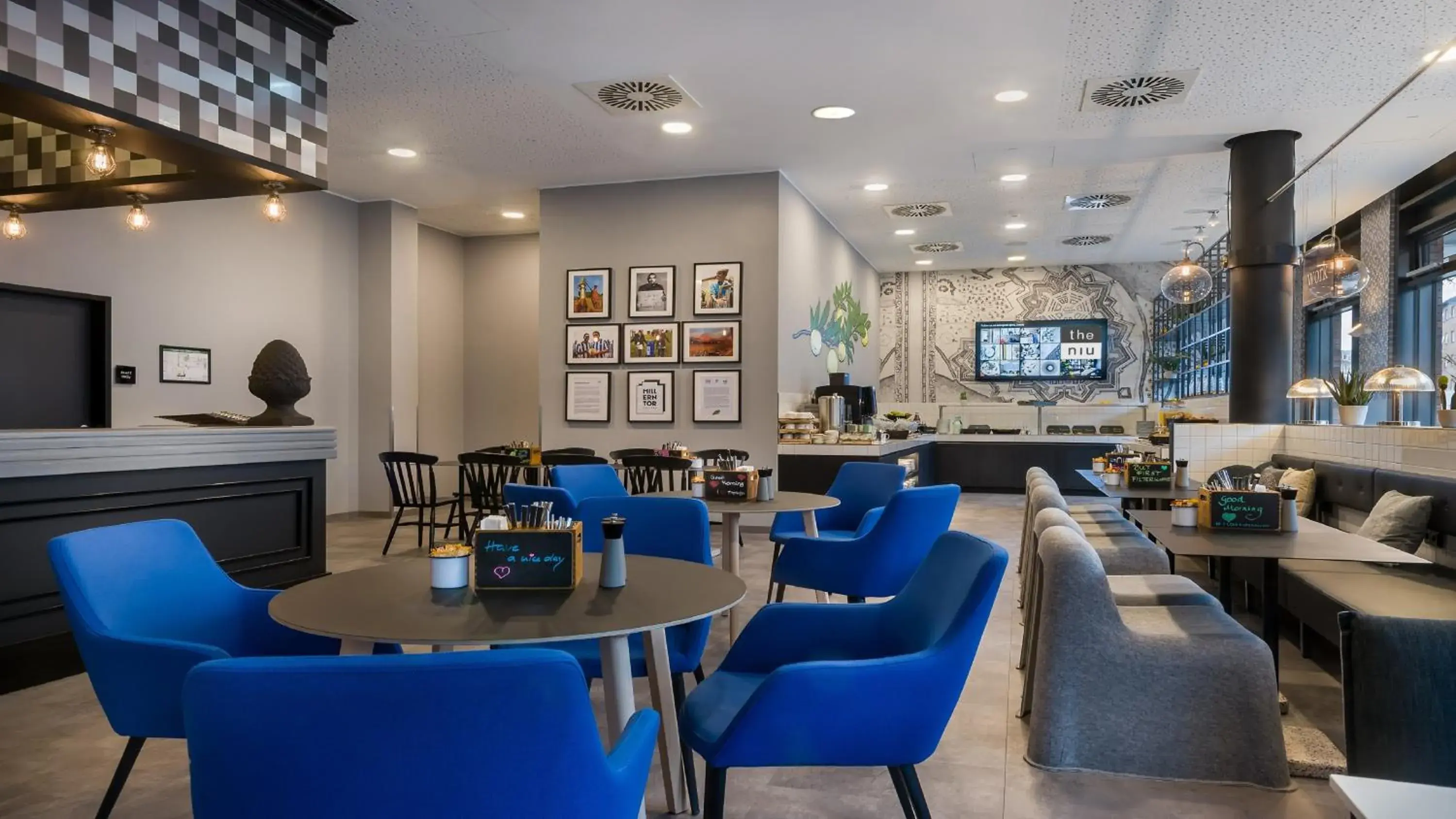 Breakfast in Holiday Inn - the niu, Square Mannheim by IHG Breakfast in Holiday Inn - the niu, Square Mannheim by IHG