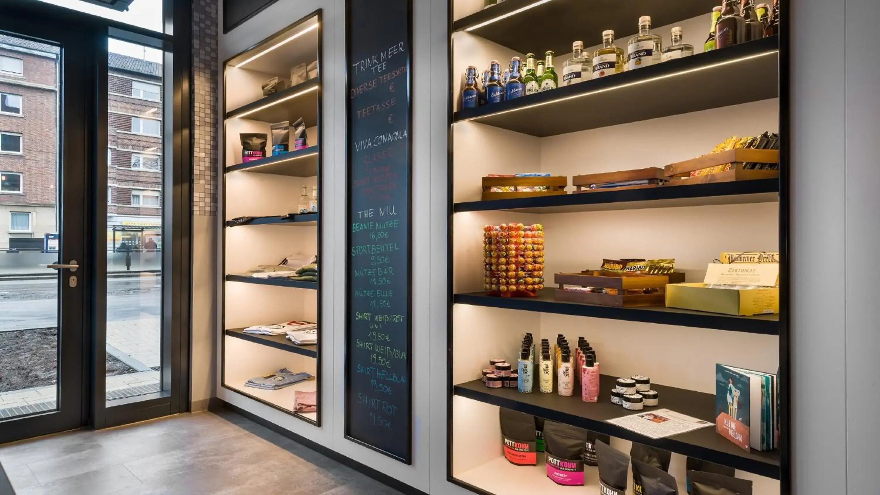 Property building in Holiday Inn - the niu, Square Mannheim by IHG Property building in Holiday Inn - the niu, Square Mannheim by IHG