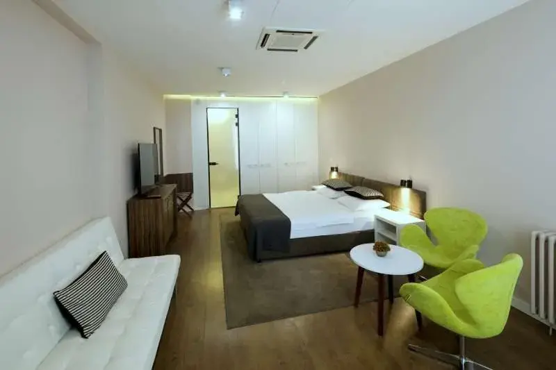 Bed in Adresa Suites Bed in Adresa Suites