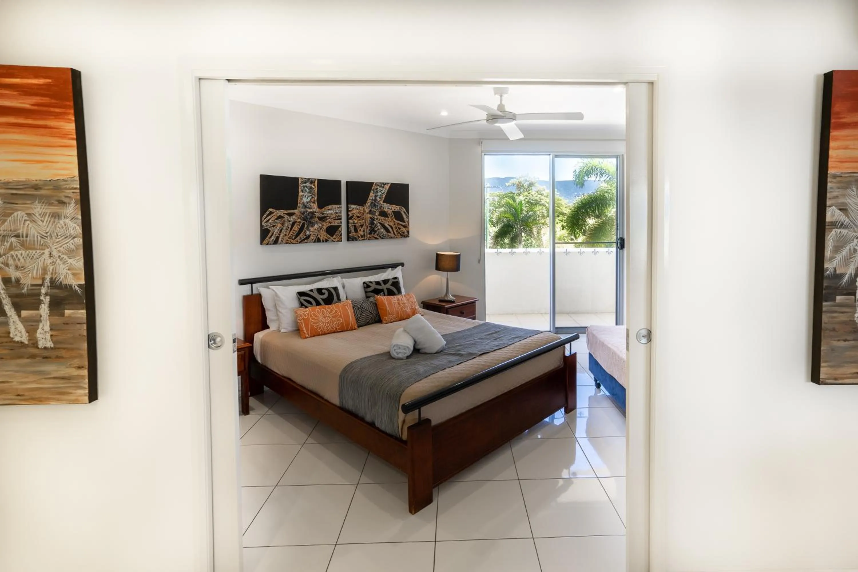 Bedroom, Bed in Vue Apartments Trinity Beach