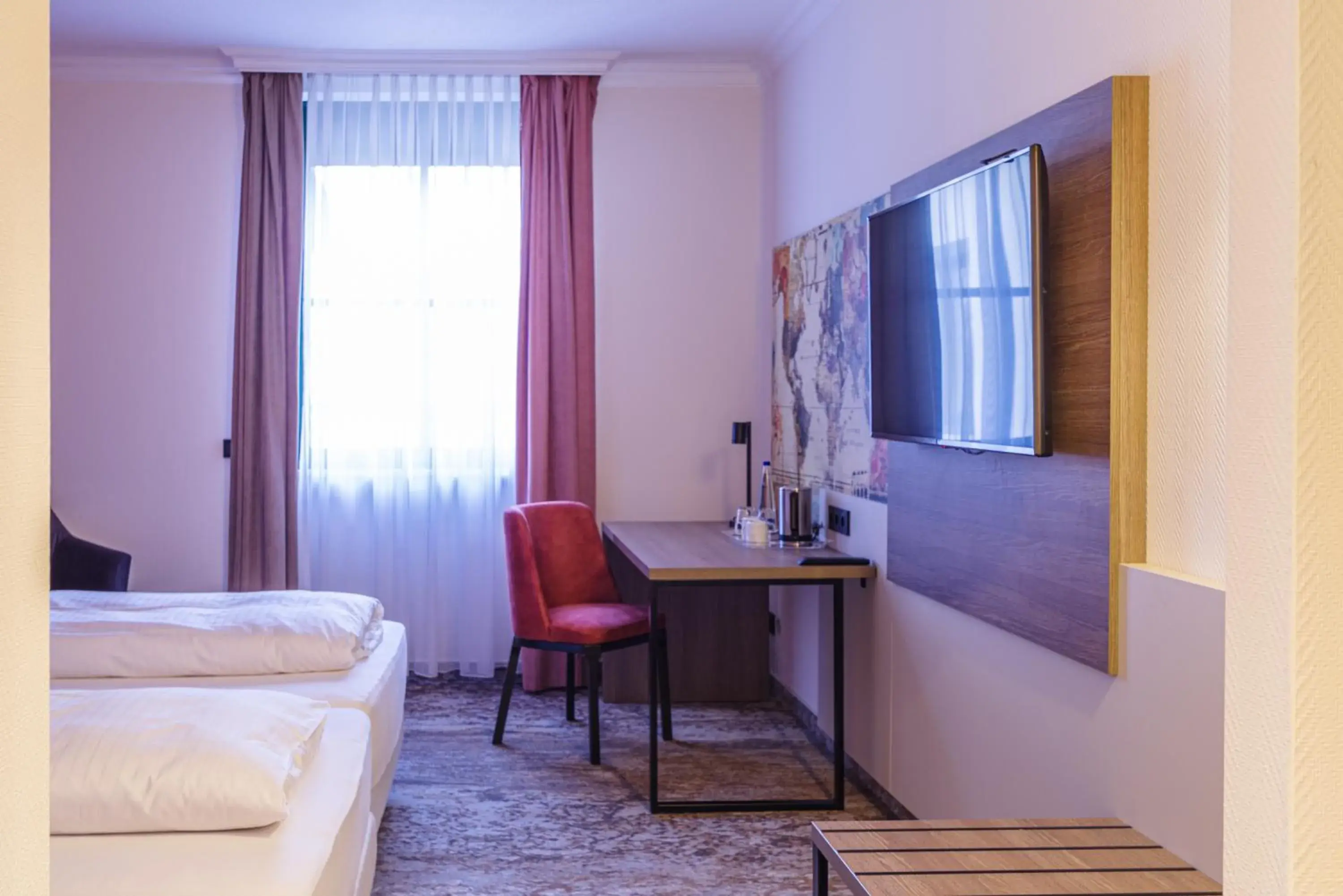 Bed in Atomis Hotel Munich Airport by Mercure Bed in Atomis Hotel Munich Airport by Mercure