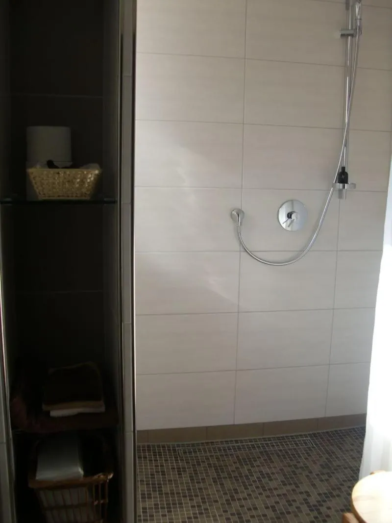 Bathroom in Hotel Spitze Warte