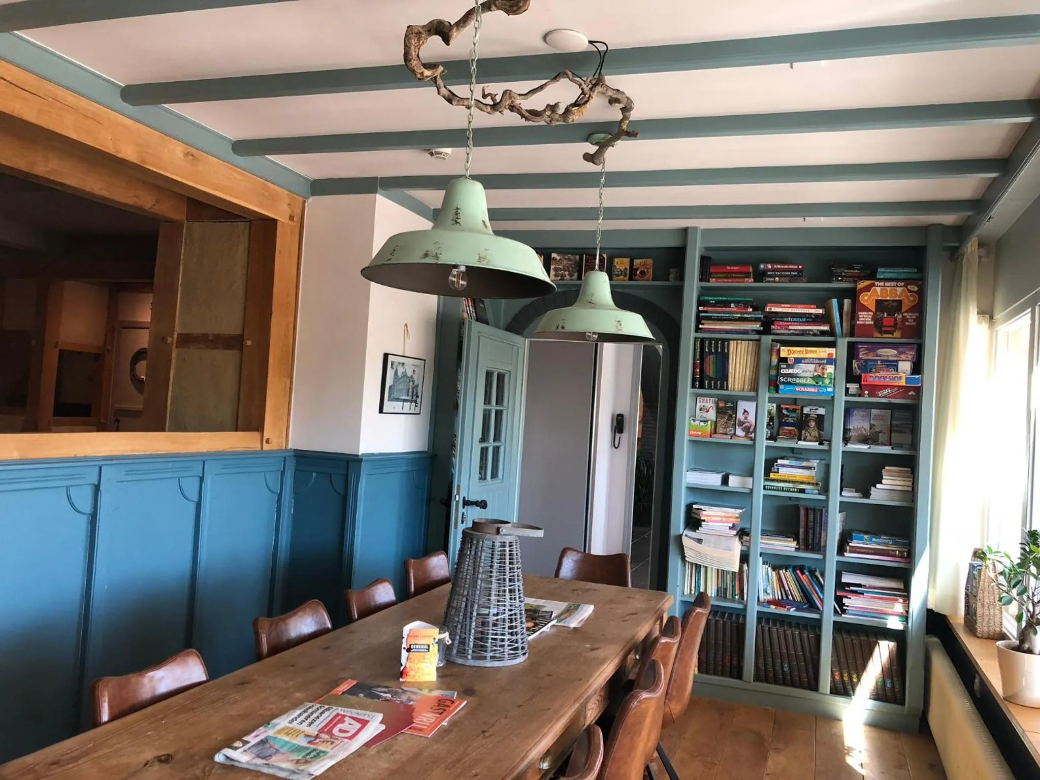 Library in Hotel de Plank - alle kamers met airconditioning