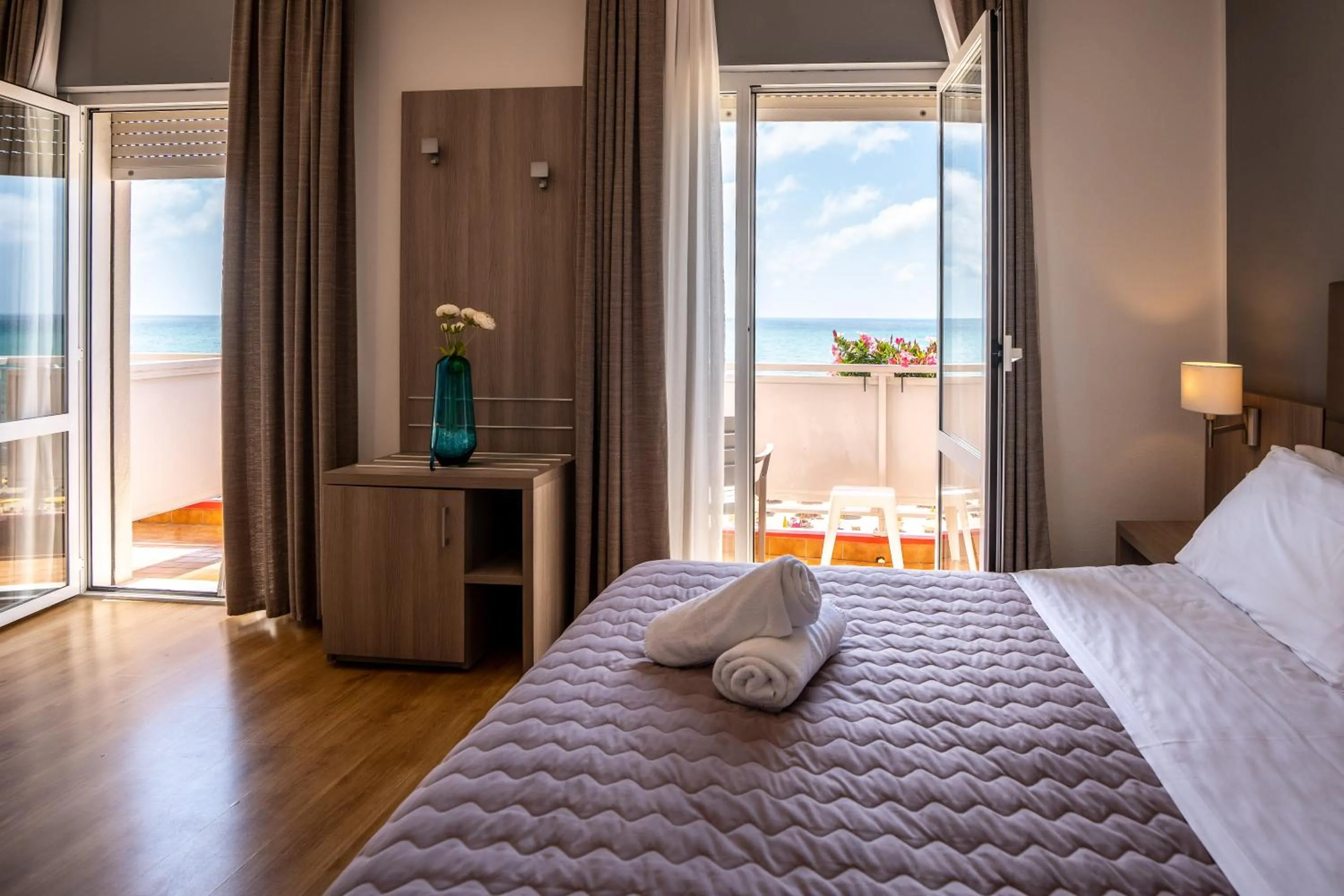 Bed in Hotel Loreley