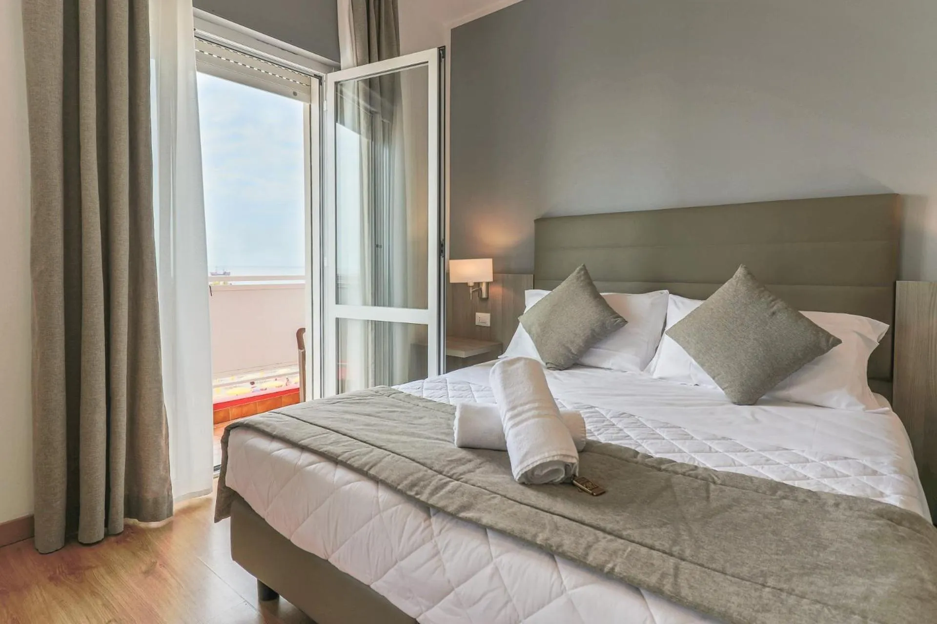 Bed in Hotel Loreley