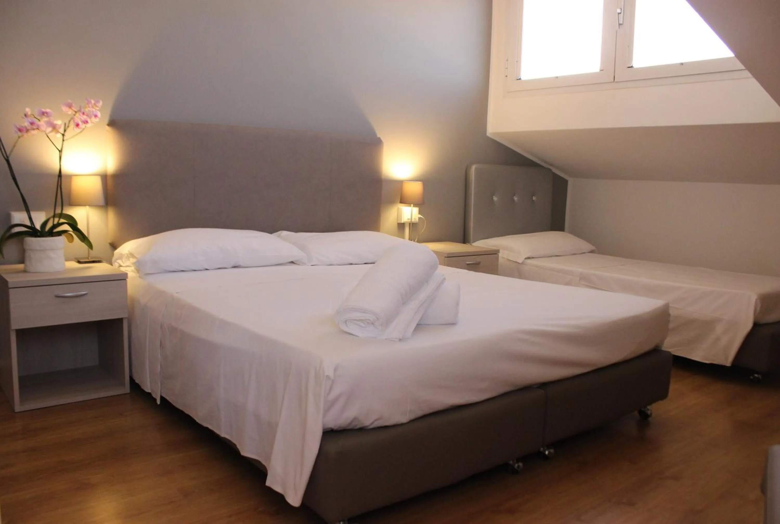 Bed in Hotel Loreley