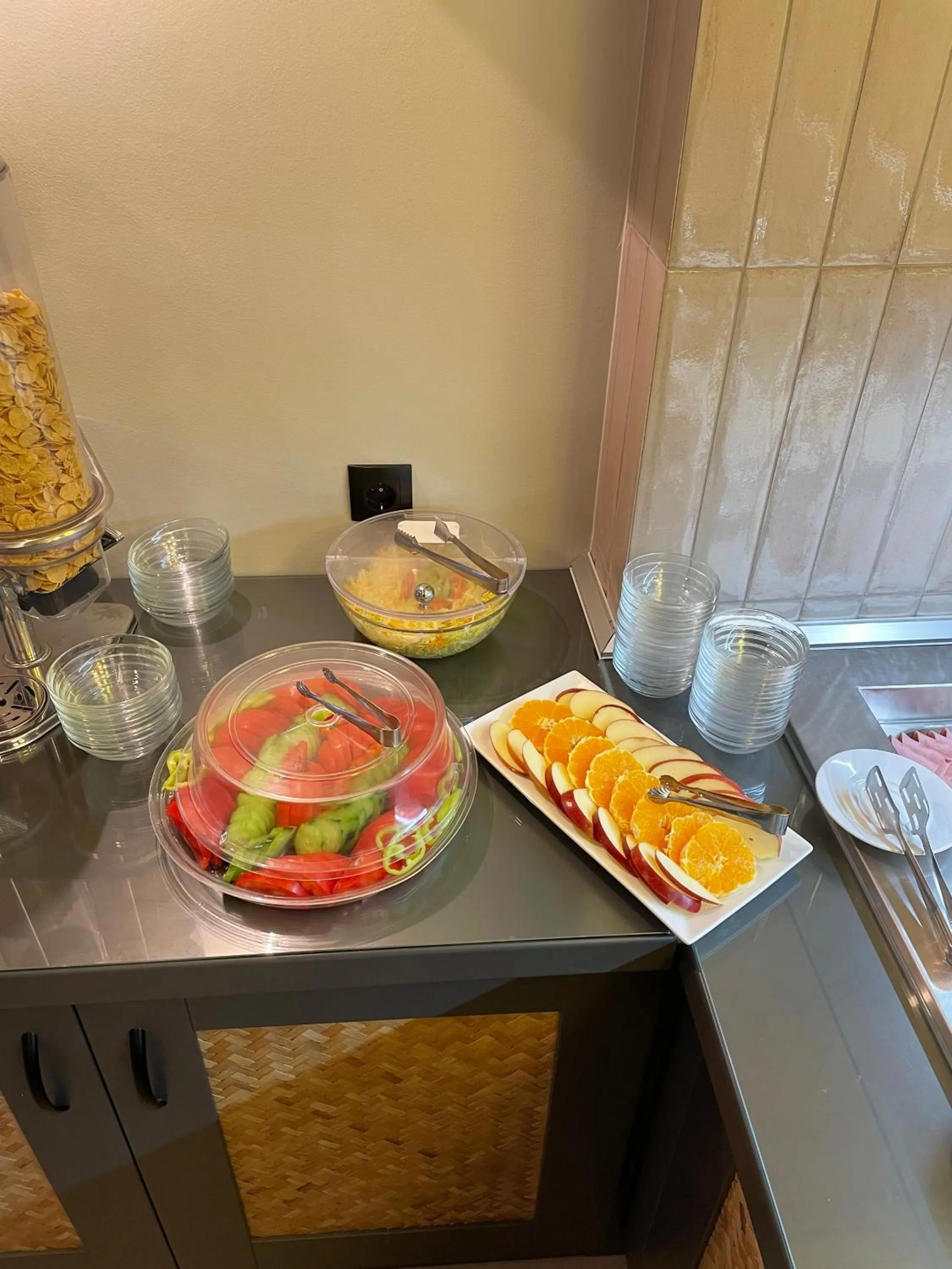 Breakfast in Hotel Zefyros