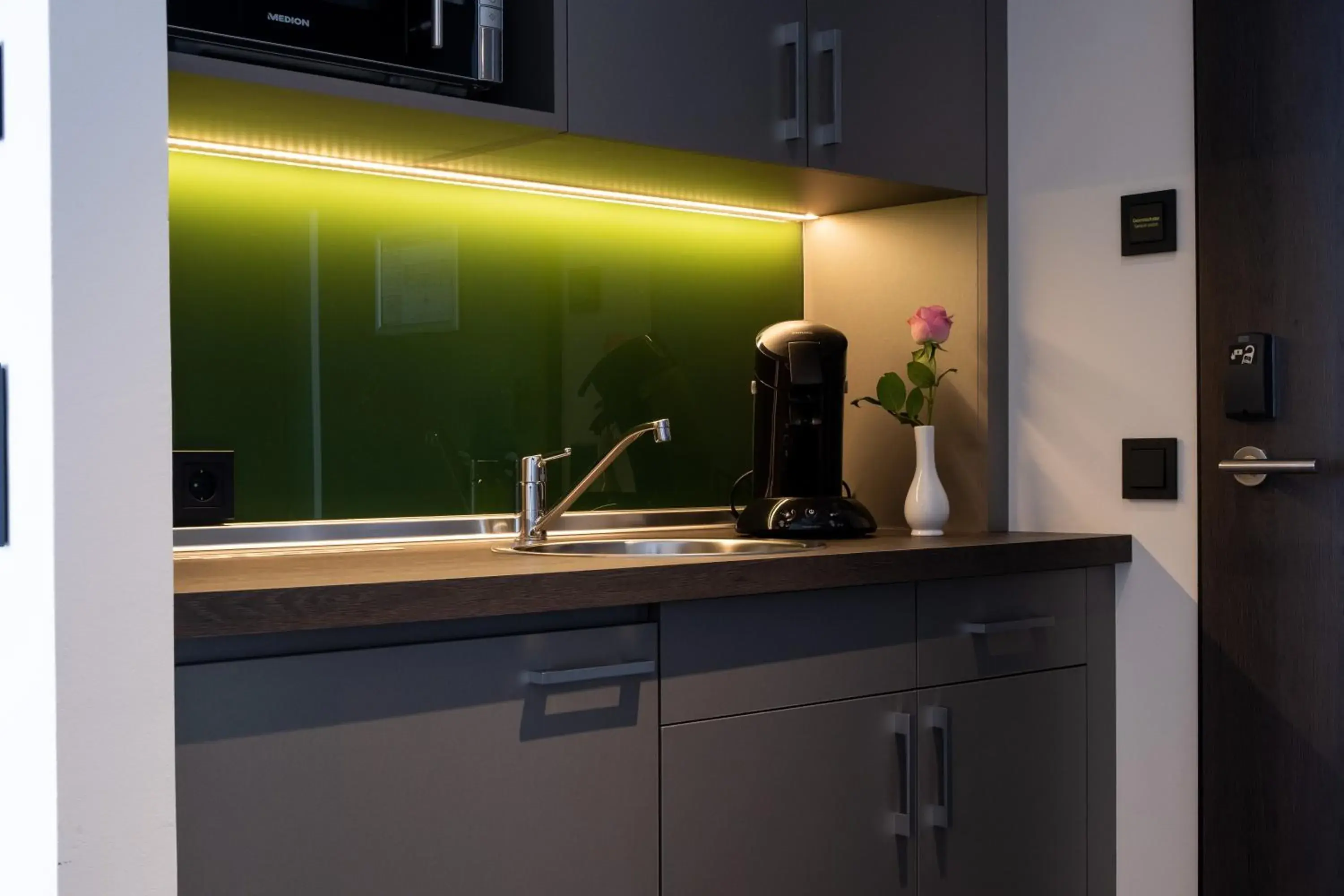 Suite in in2 the Boardinghouse Suite in in2 the Boardinghouse