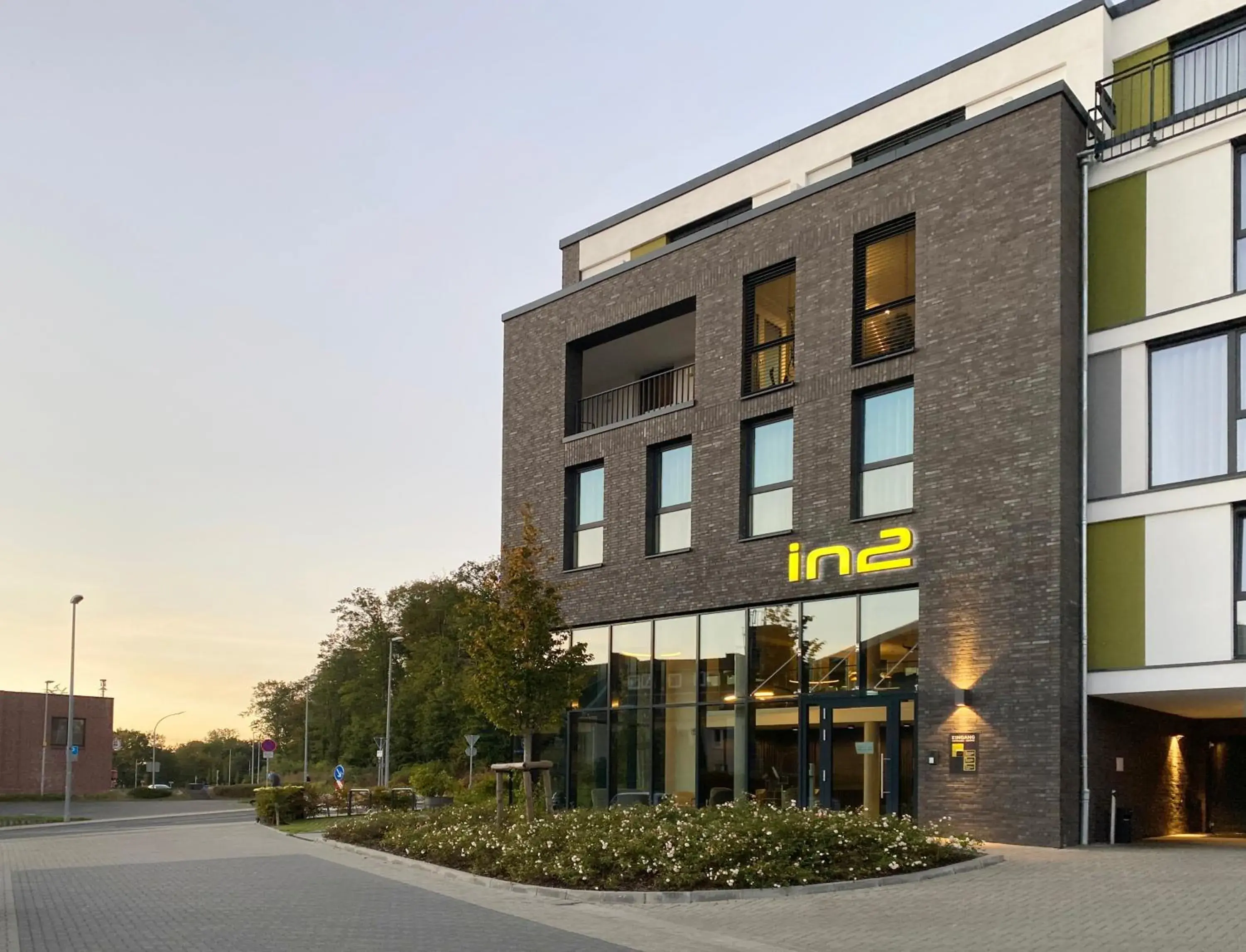 Property building in in2 the Boardinghouse Property building in in2 the Boardinghouse