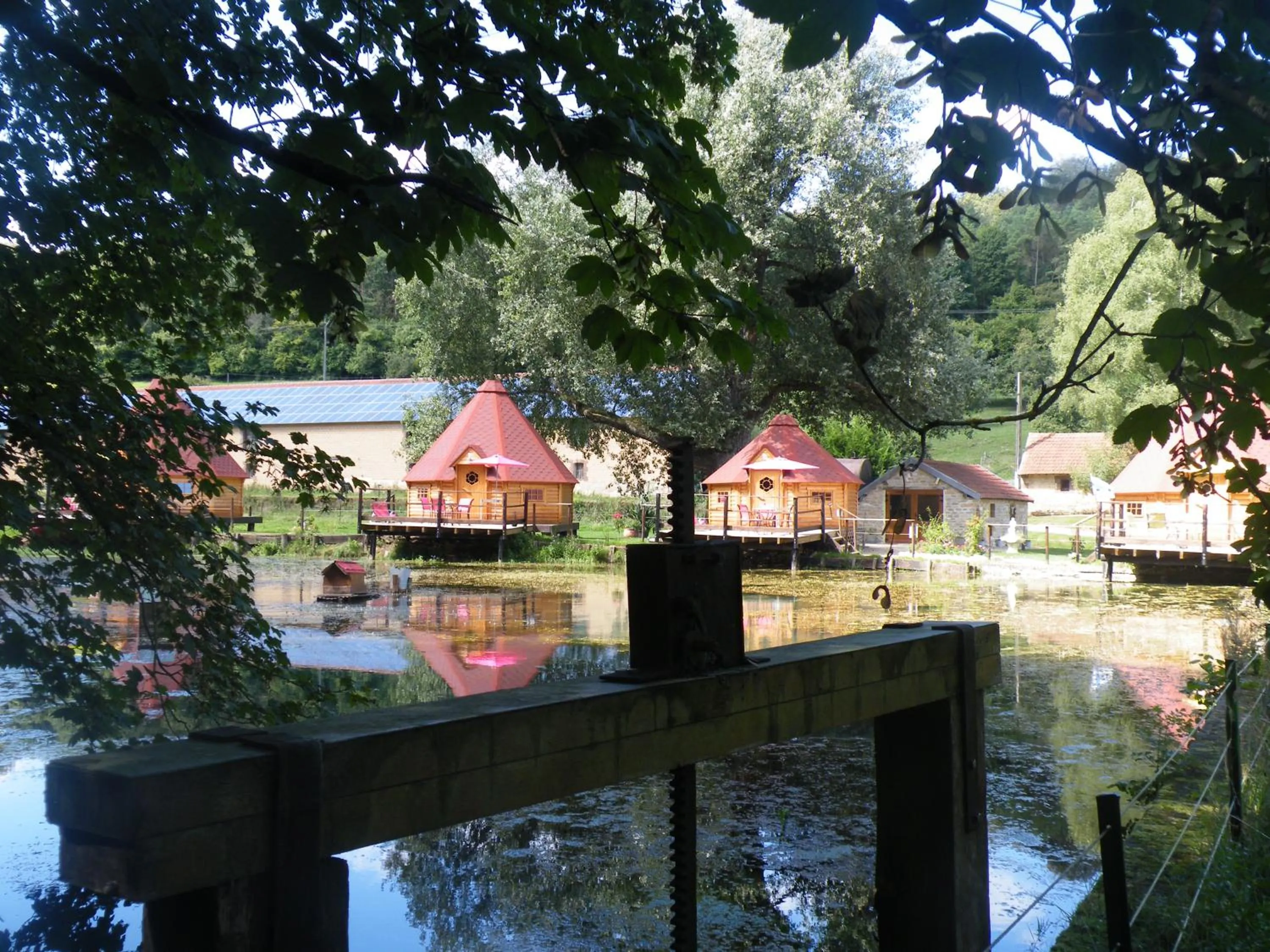 Neighbourhood in kotas-Esprit Nordique