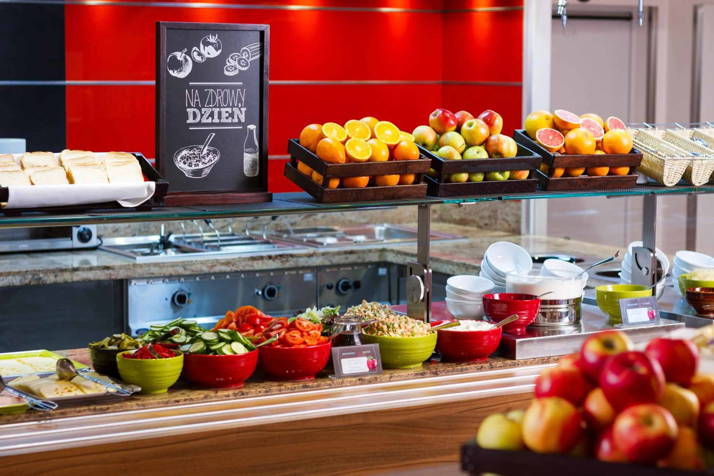 Restaurant/places to eat in ibis Warszawa West Station