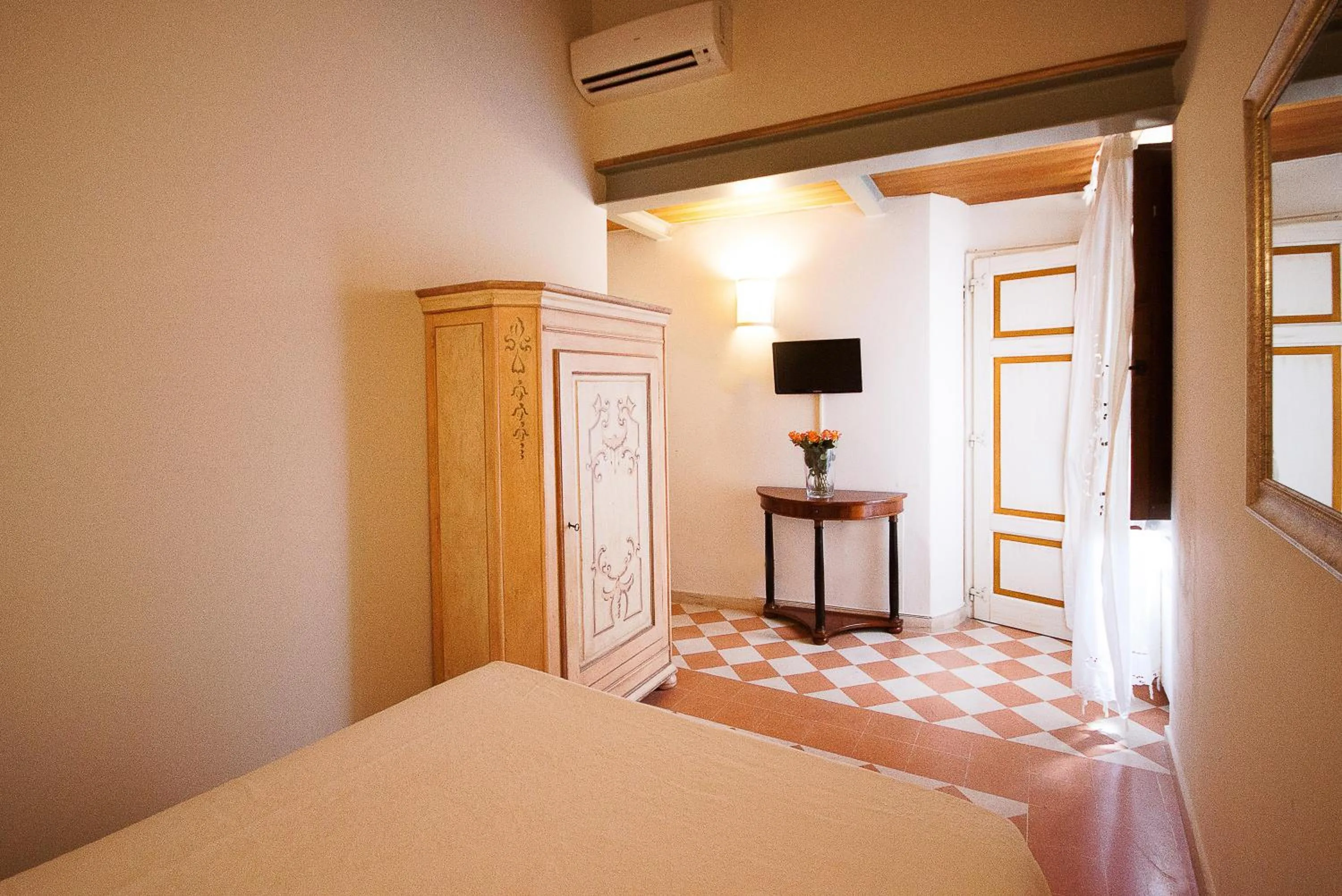 Photo of the whole room, Bed in A Casa Mastacchi