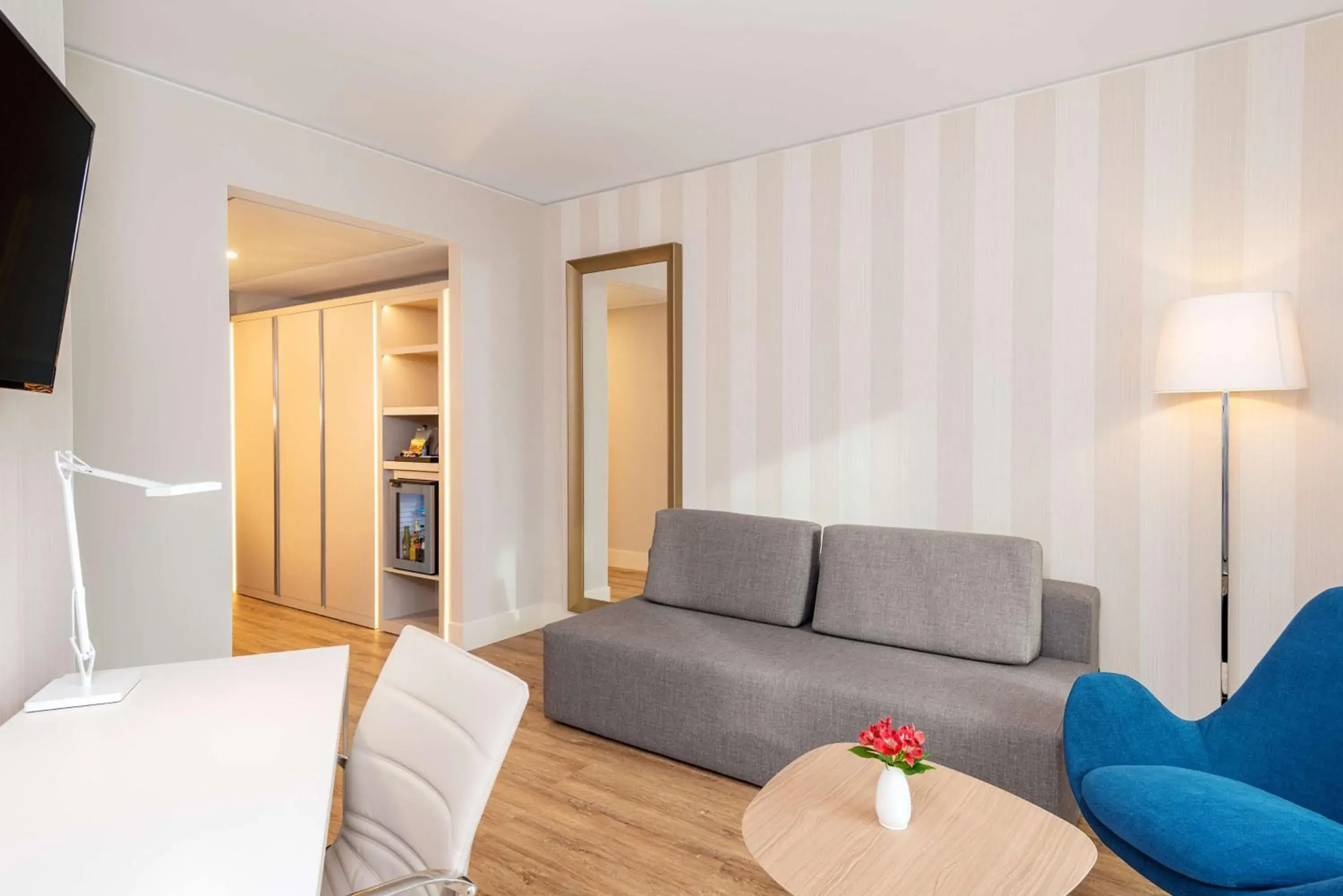 Superior Double or Twin Room with View in NH Leipzig Zentrum Superior Double or Twin Room with View in NH Leipzig Zentrum