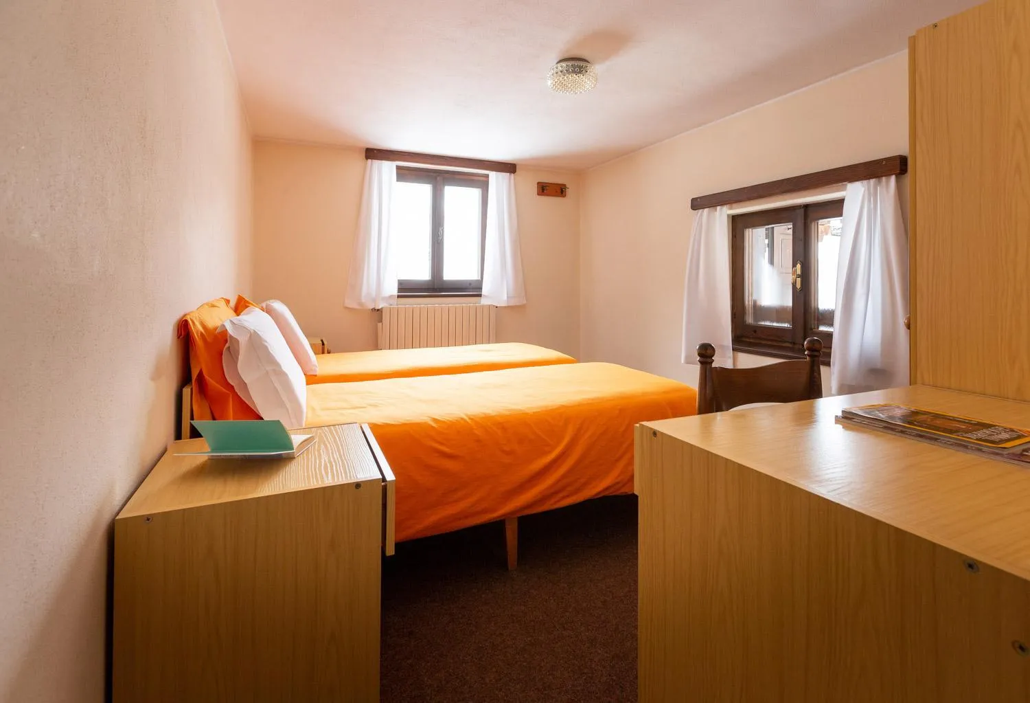 Bed in Hotel Meublè Adler - Rooms & Mountain Apartments