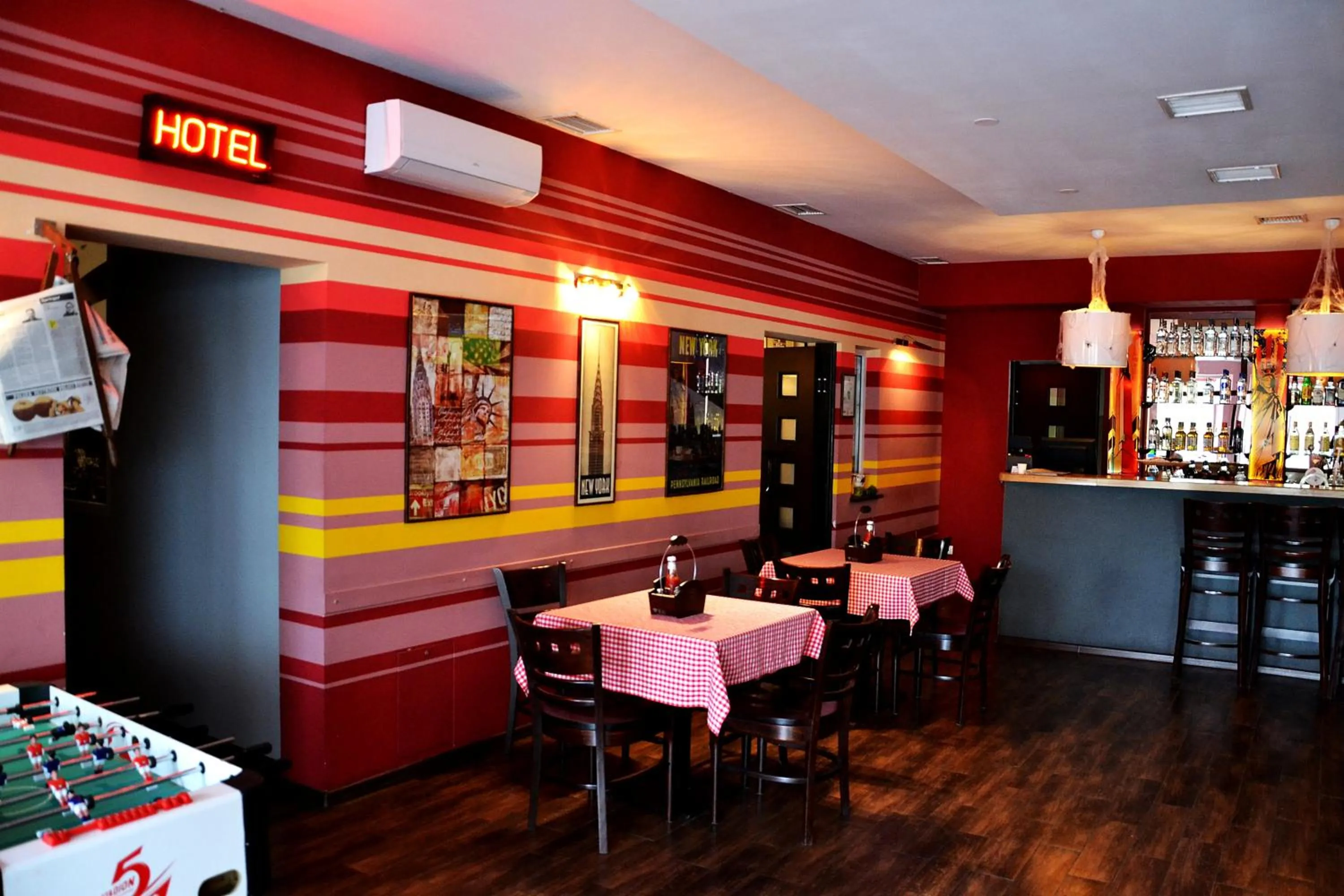 Restaurant/places to eat in Hotel Orlik