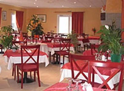 Restaurant/places to eat in Hôtel Le Colombier