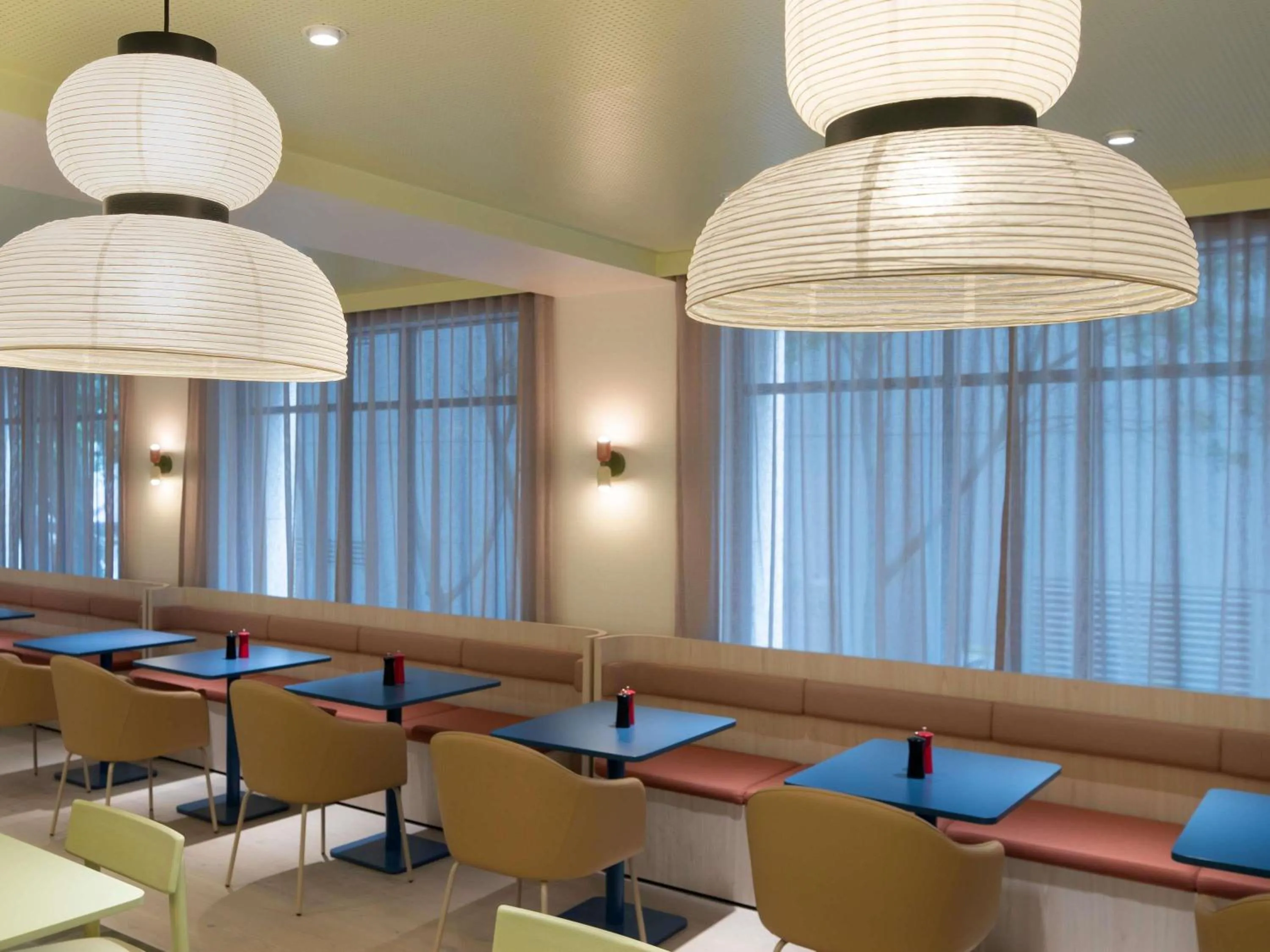 Restaurant/places to eat in ibis Styles Sydney Central