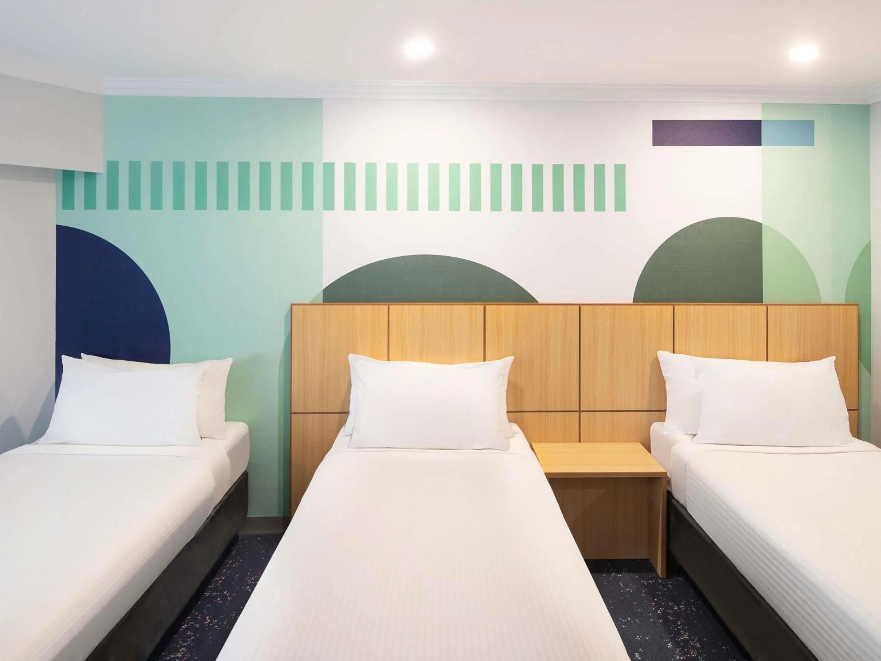 Bedroom, Bed in ibis Styles Sydney Central