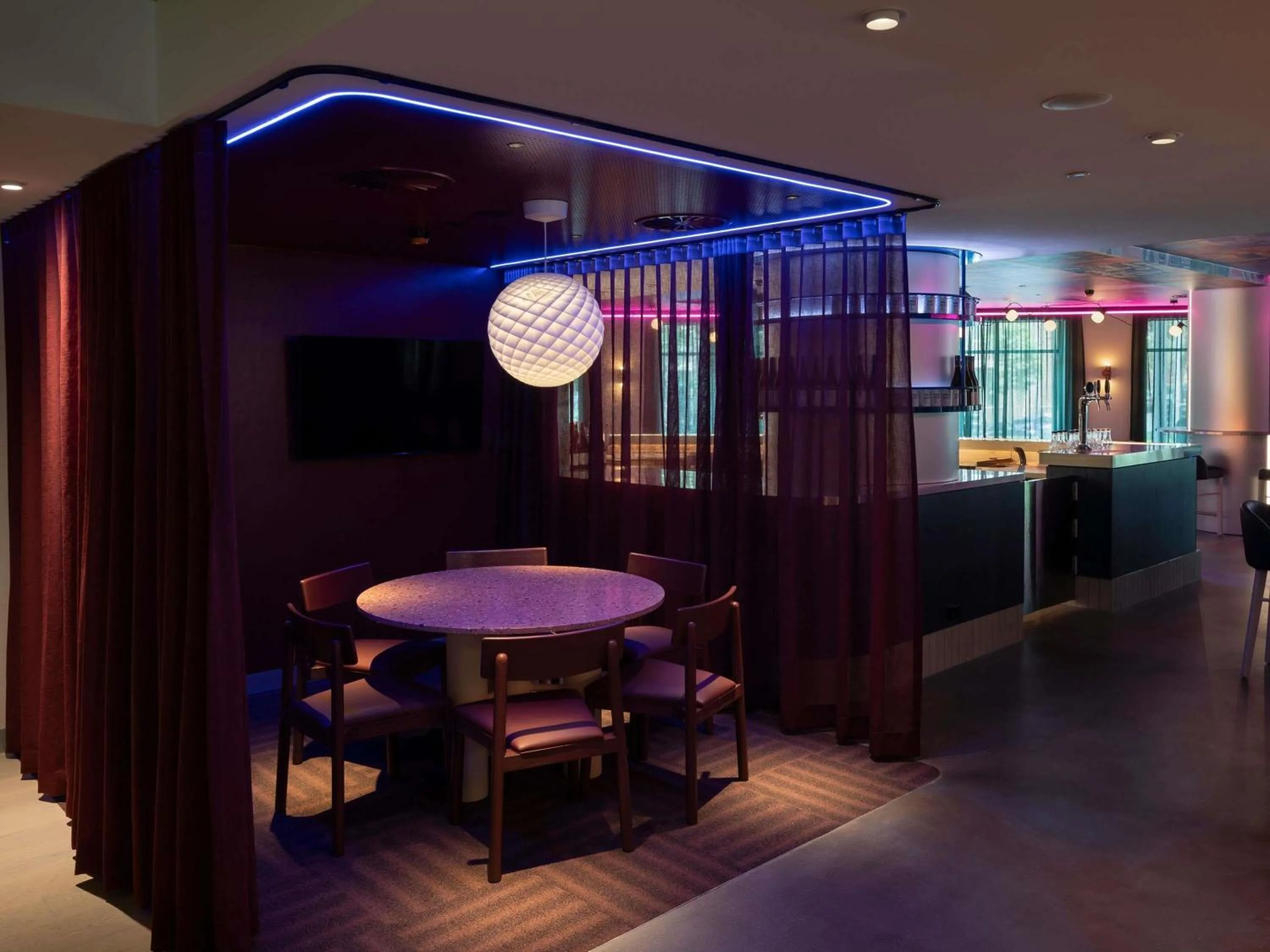 Lounge or bar in ibis Styles Sydney Central